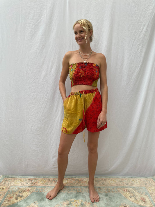 SWON SHORTS | S/M ~ Hello