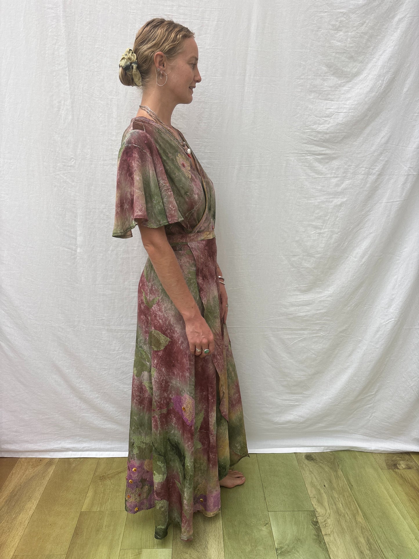 WRAP DRESS | Lotus