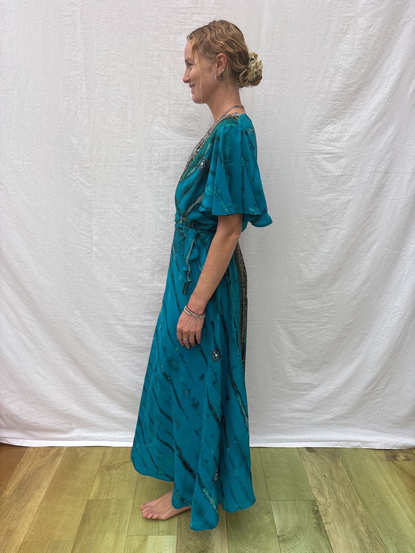 WRAP DRESS | Magic