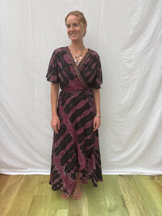WRAP DRESS | Glittering