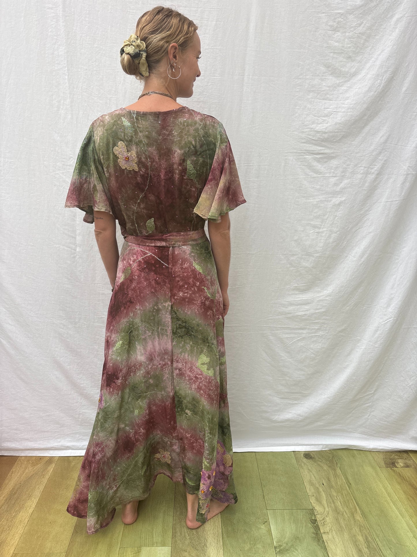 WRAP DRESS | Lotus