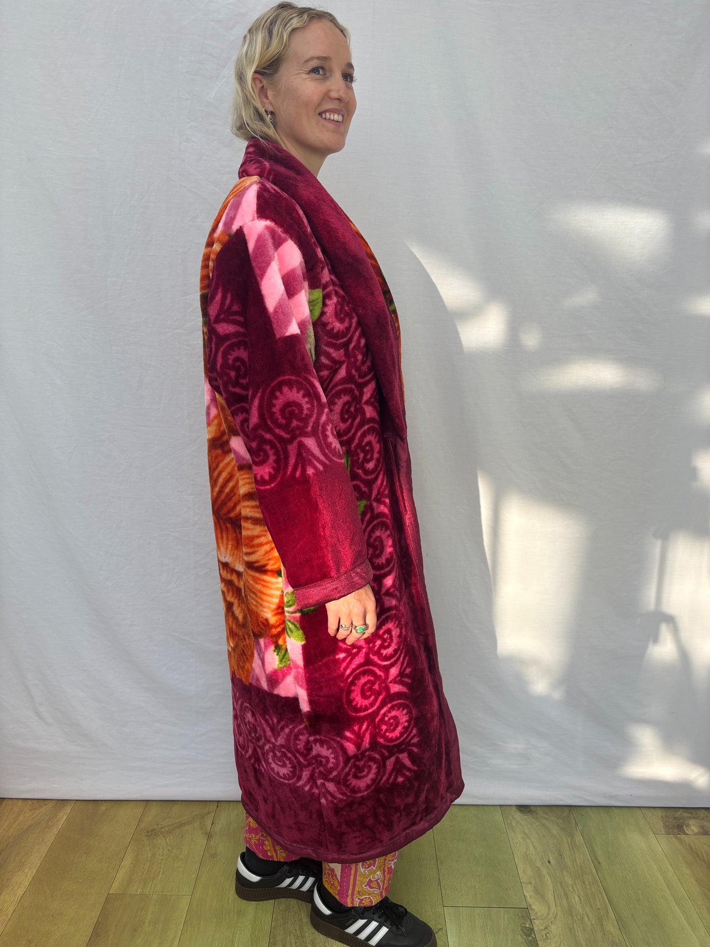 BLANKET COAT | Warm embrace