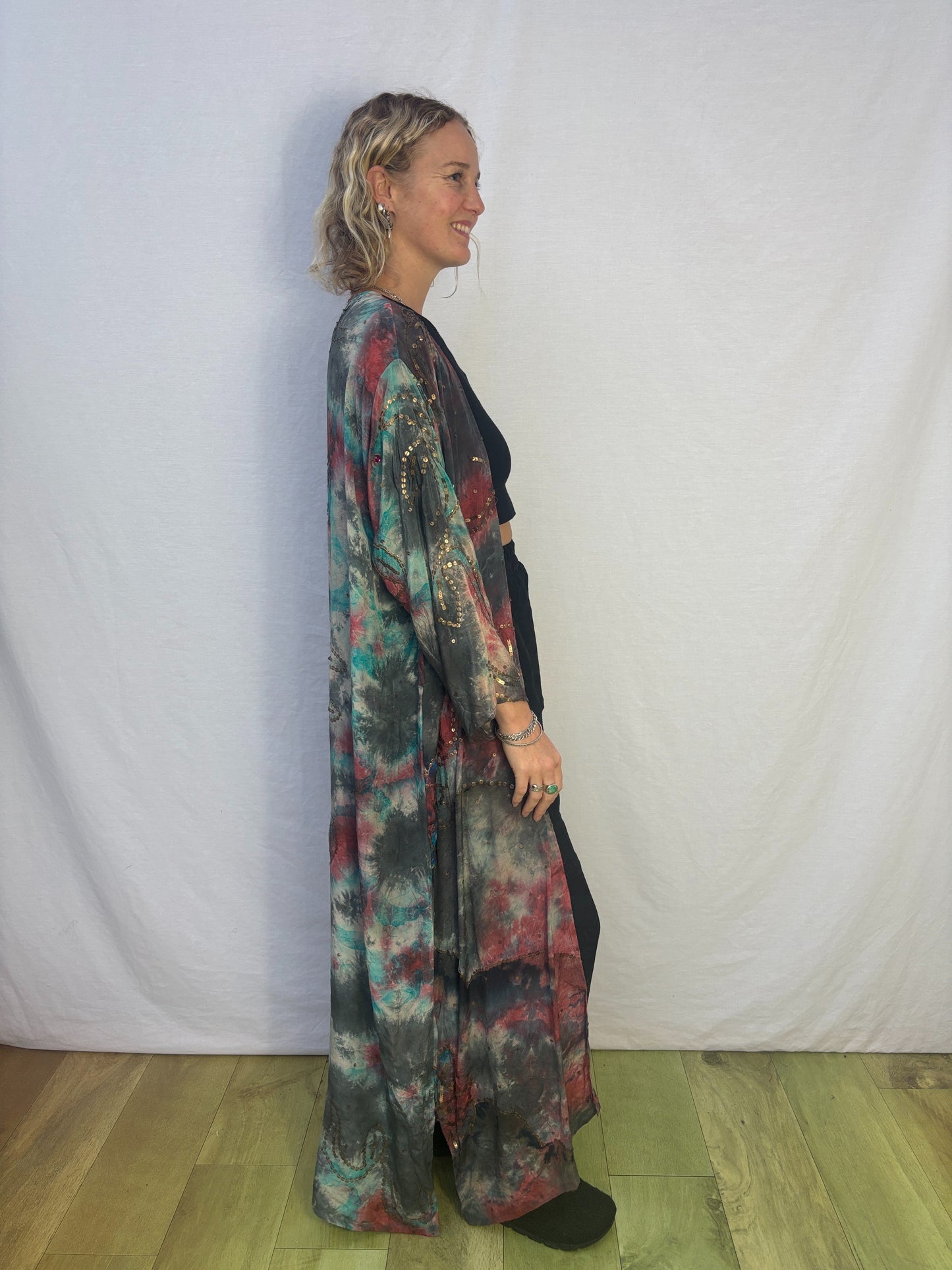 JOY KIMONO | Maxi ~ One step at a time