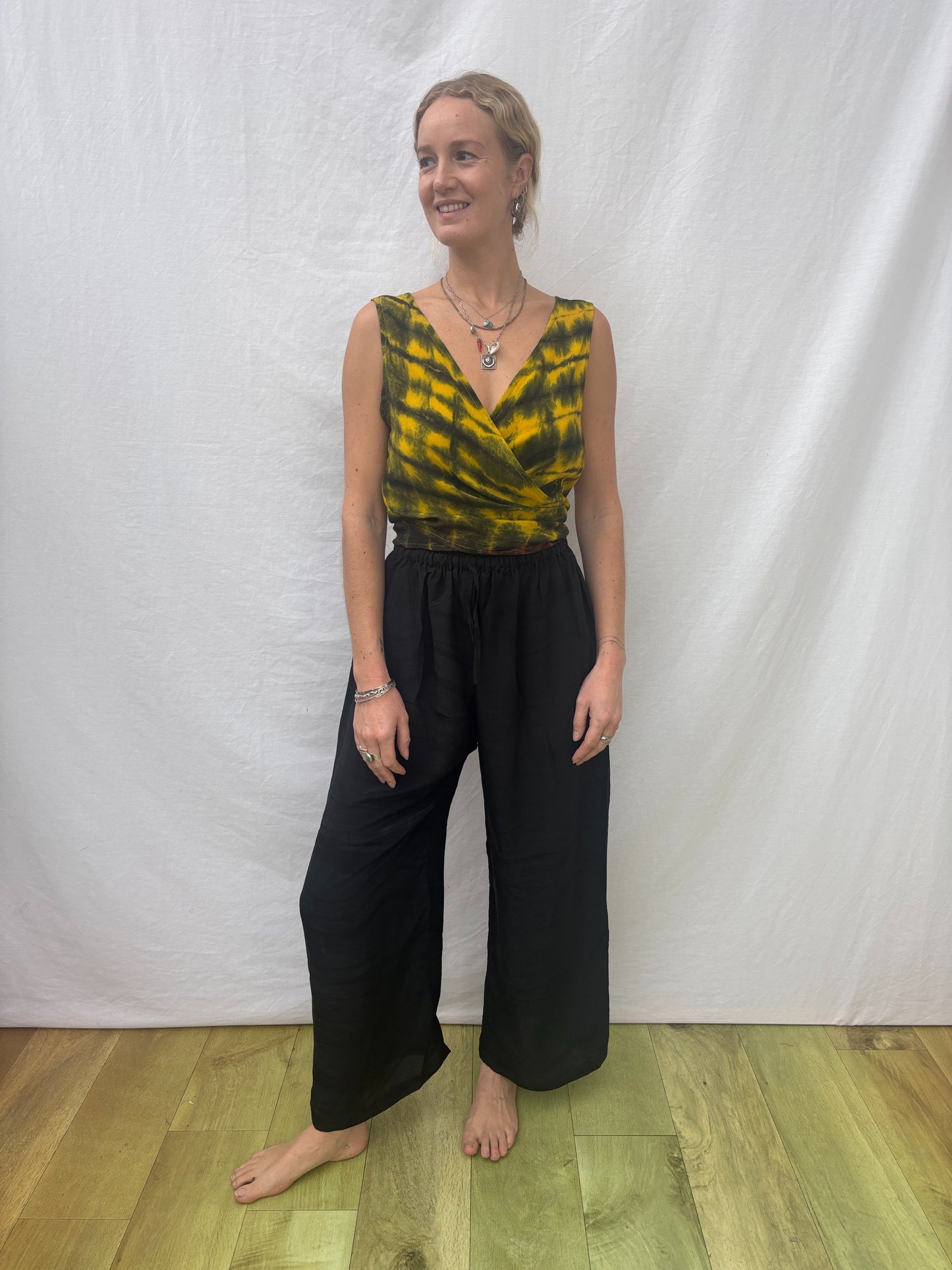 MULTI TIE TOP |  Beacon