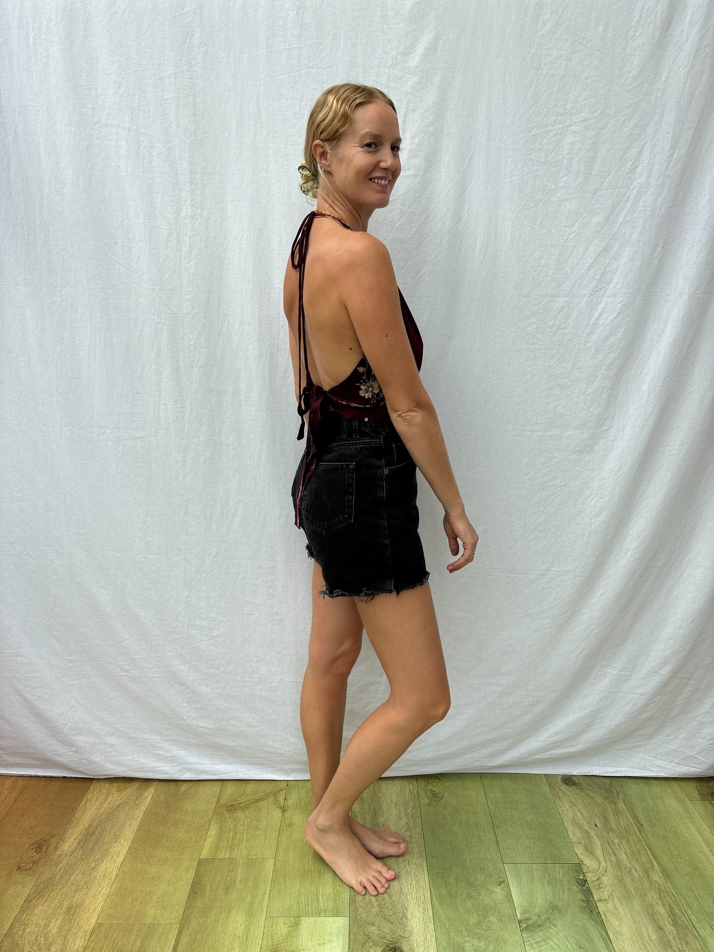 HALTER TOP | Ruby