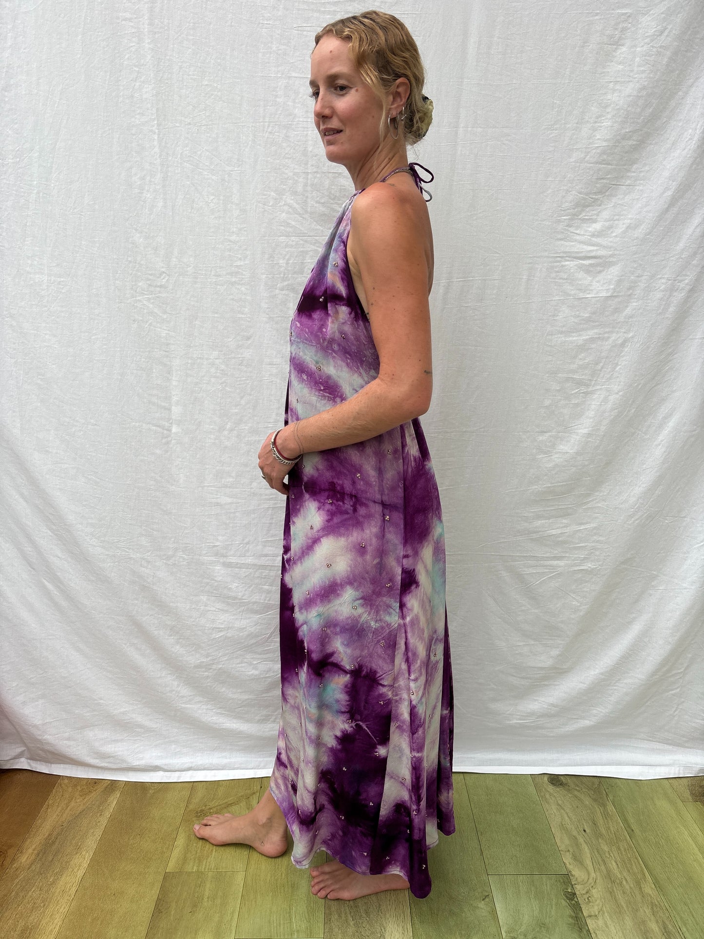 HALTER DRESS | Attract