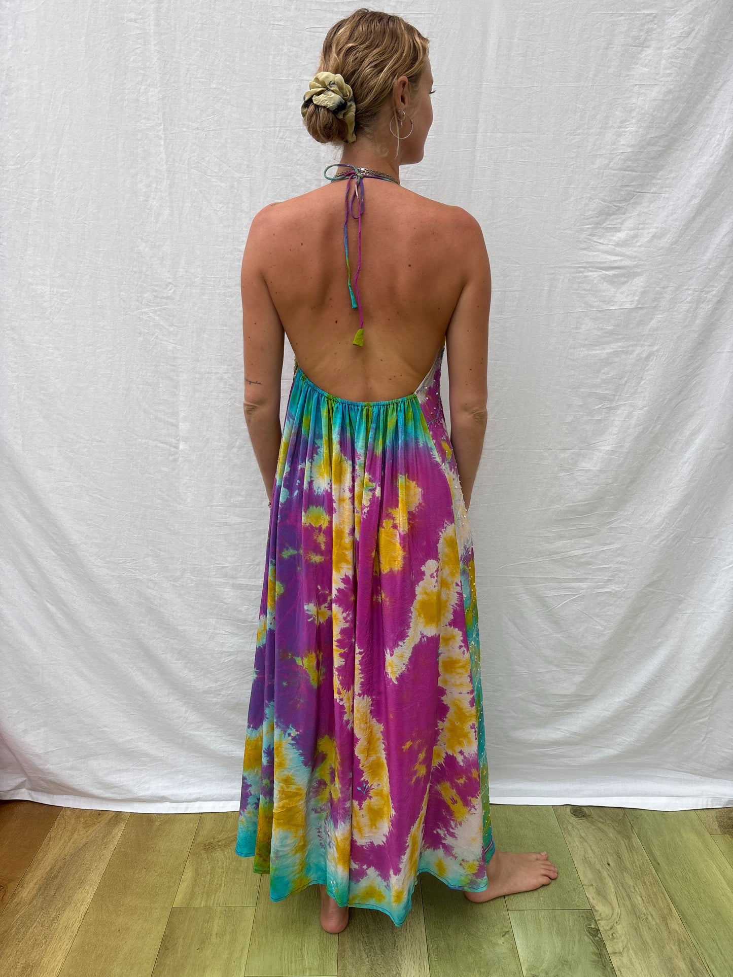 HALTER DRESS | Create