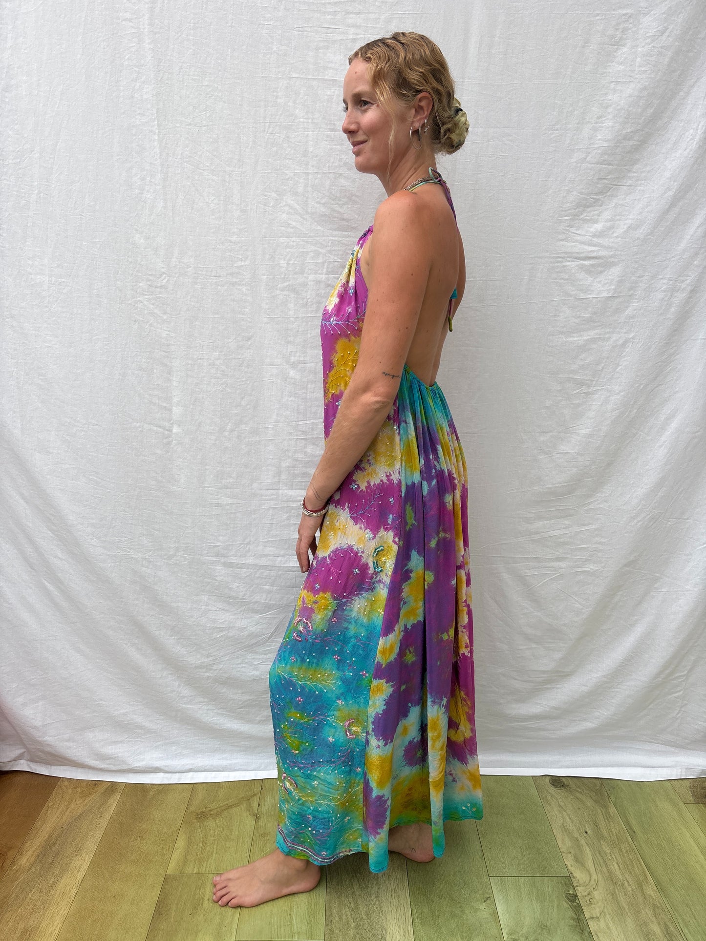 HALTER DRESS | Create