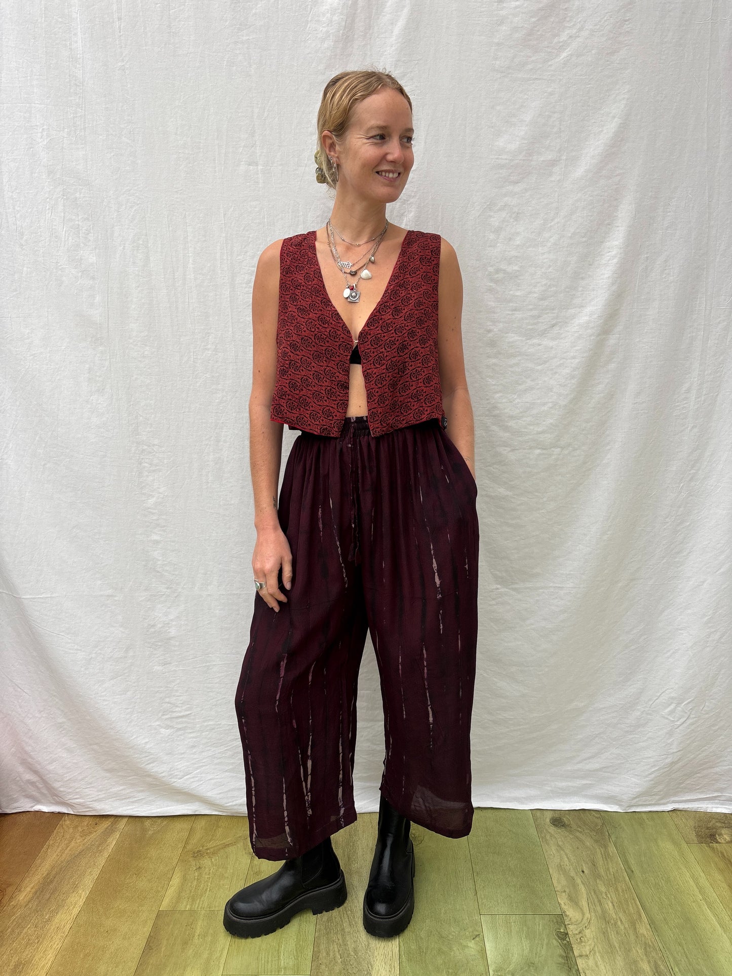 SILK WAISTCOAT | S/M ~ Advocate