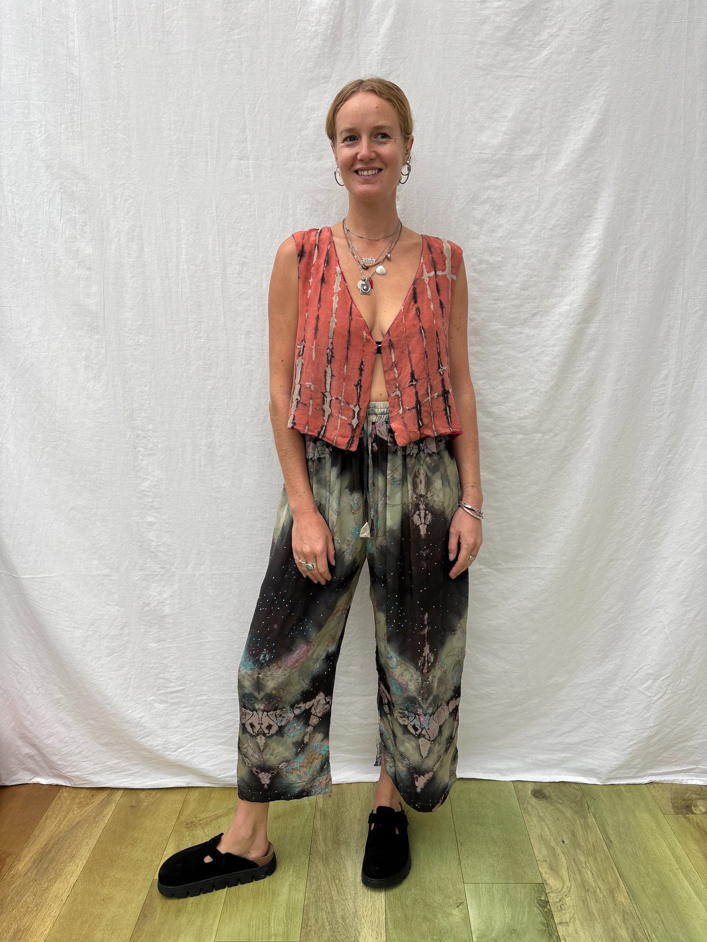 SILK WAISTCOAT | M/L ~ Fuchsia
