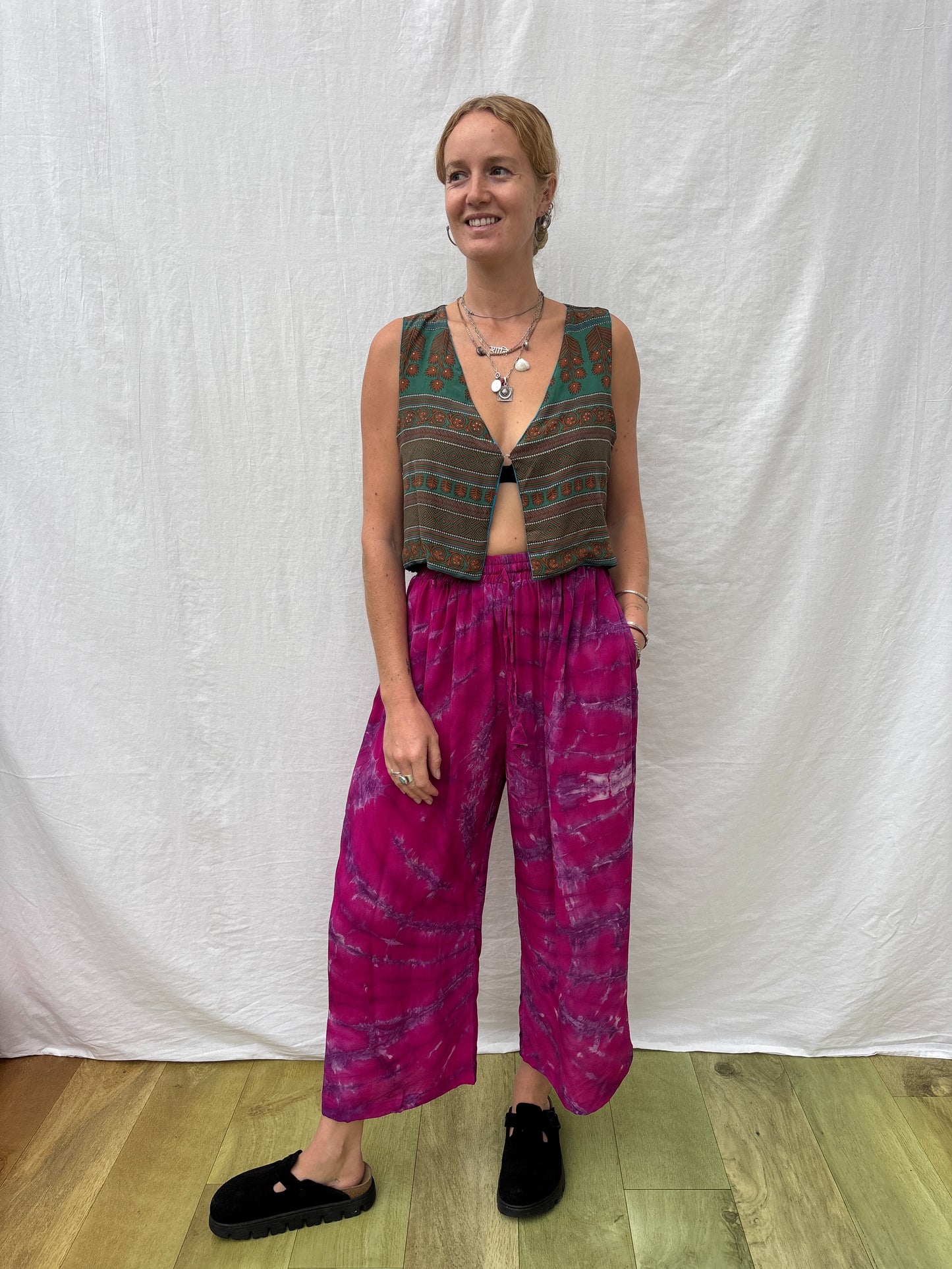 SILK WAISTCOAT | S/M ~ Uptown Girl