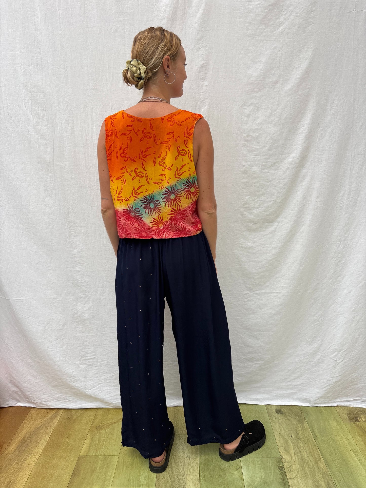 SILK WAISTCOAT | M/L ~ Show up