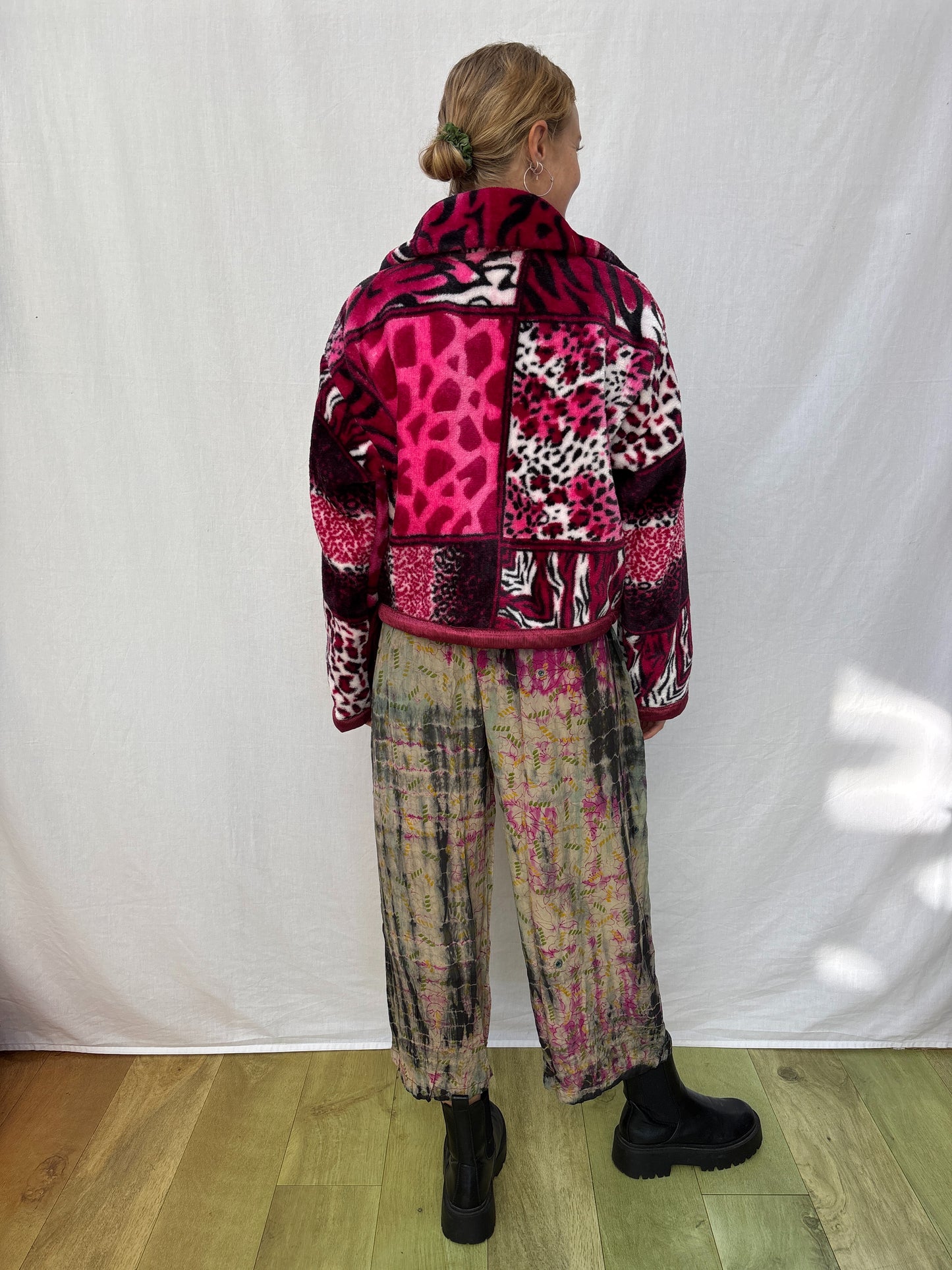 BLANKET JACKET | Animal Fuchsia