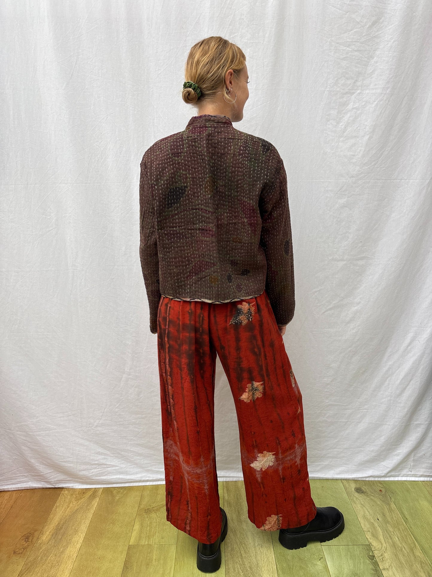 KANTHA CROP JACKET | Coffee