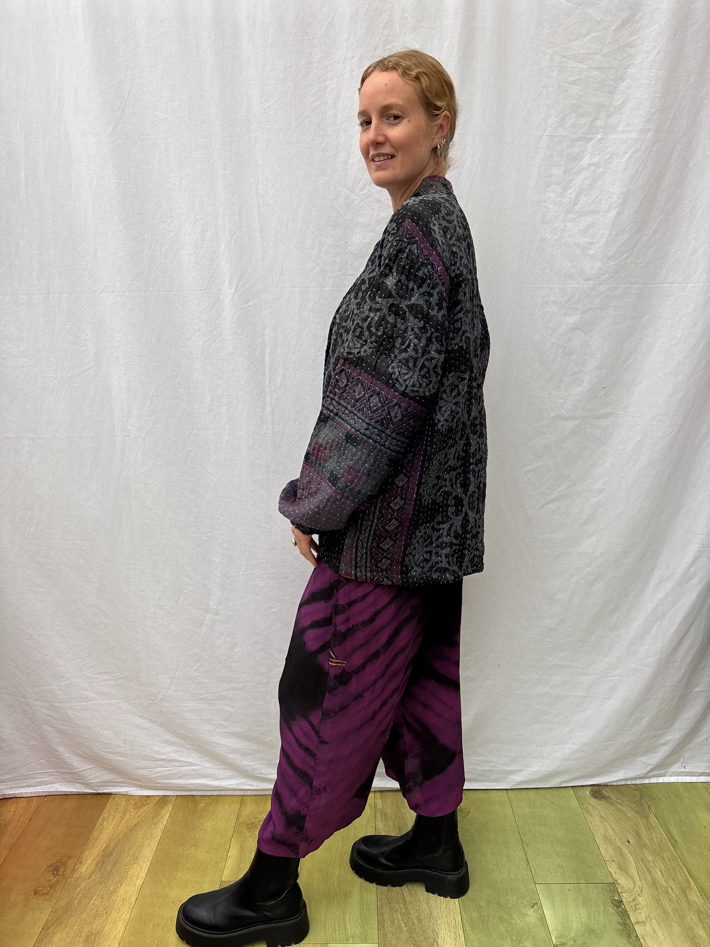 KANTHA ZIP BOMBER | To the moon