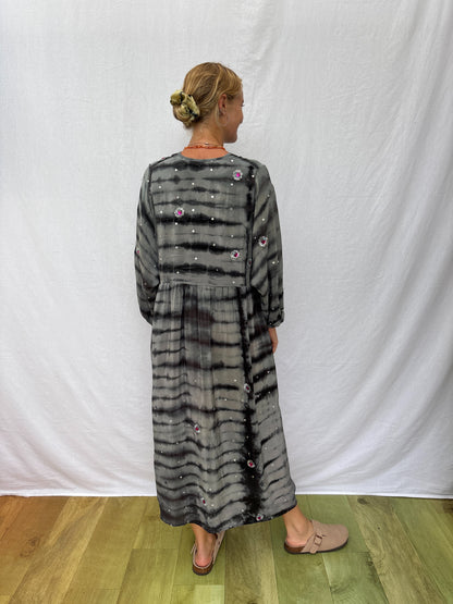GRACE DRESS | Long ~ Be here now