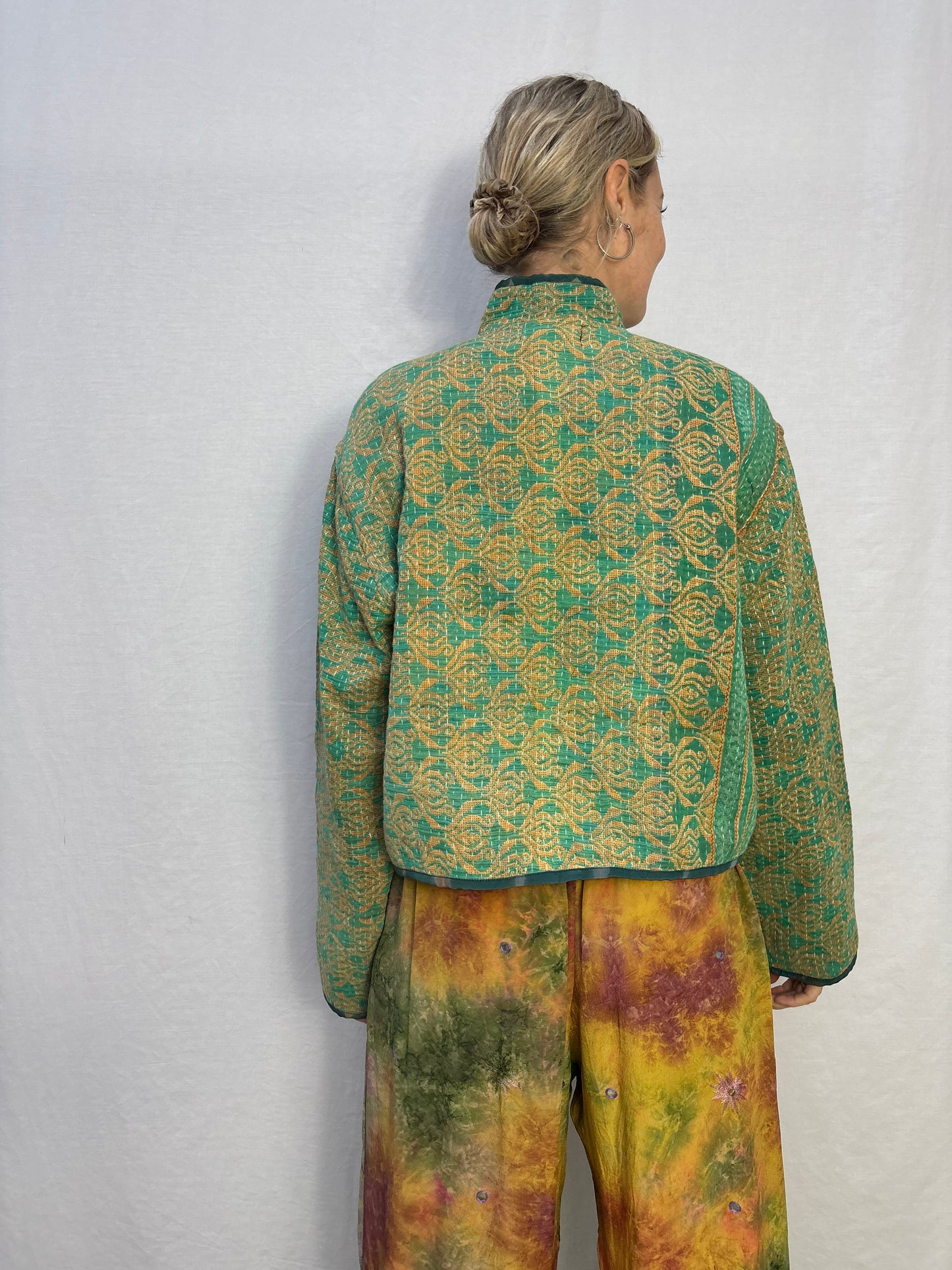 KANTHA CROP JACKET | Zippy