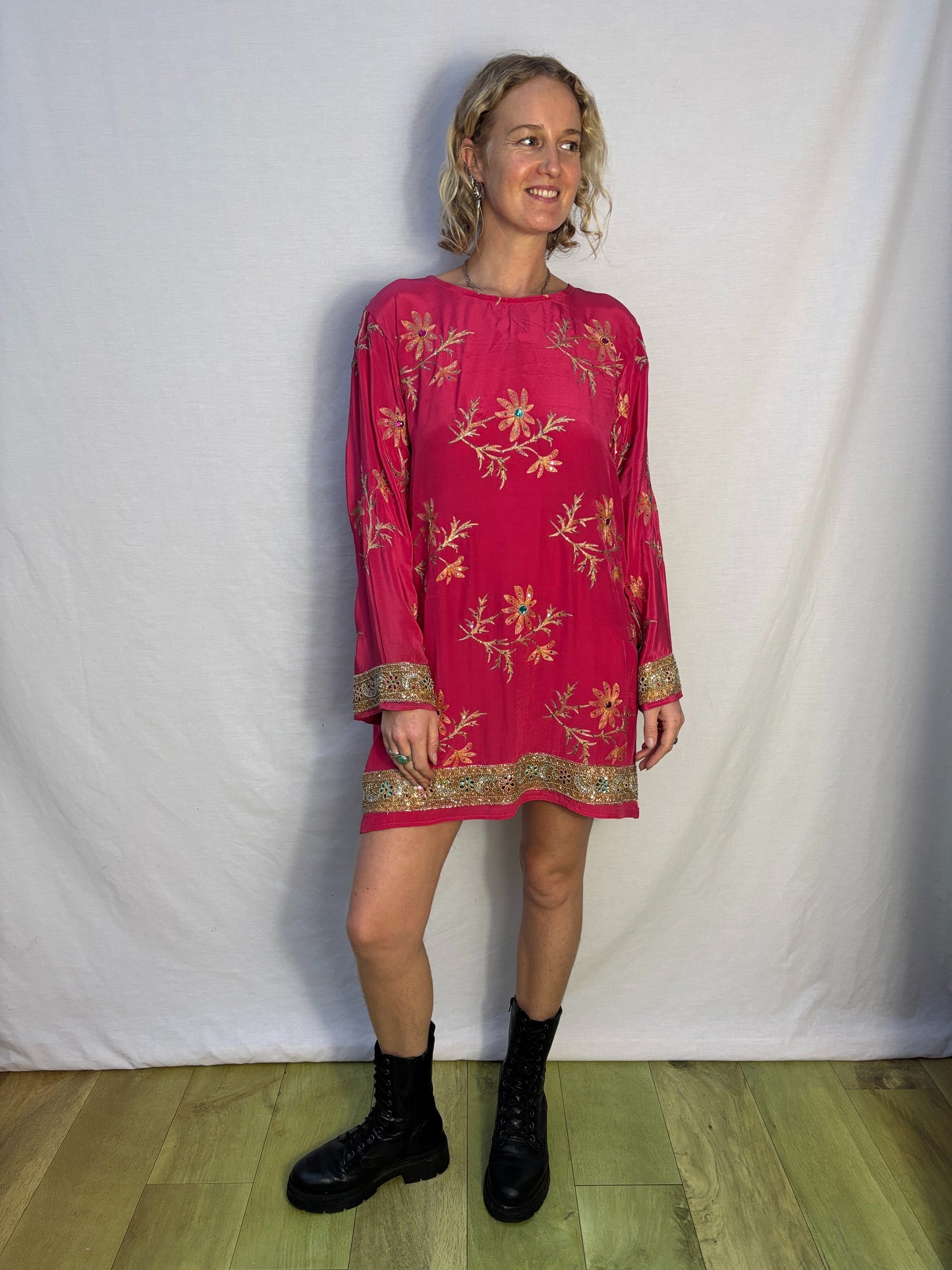 PARTY DRESS | S/M ~ Not a wallflower