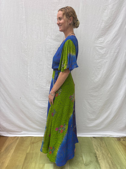 WRAP DRESS | Global