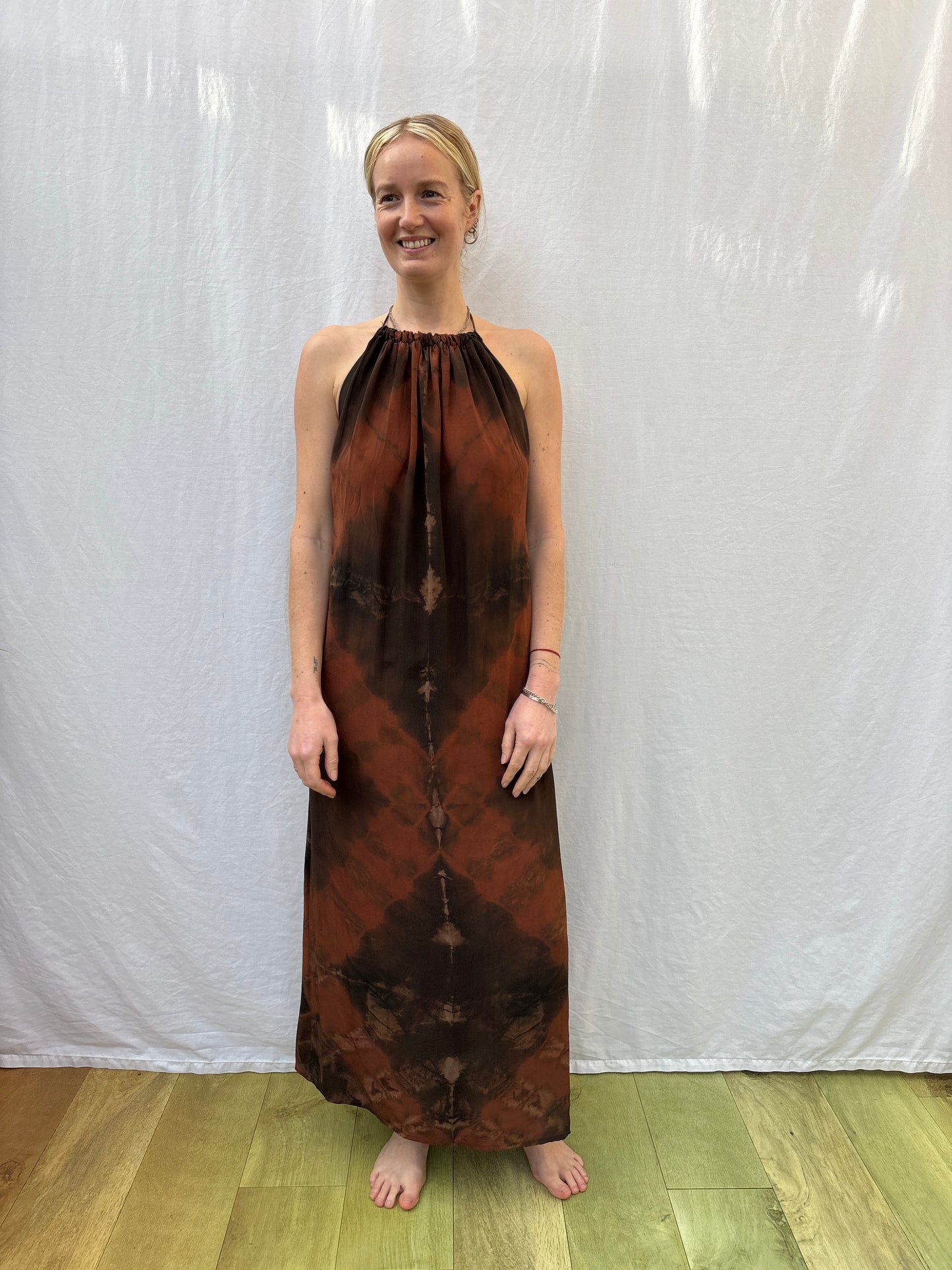 HALTER DRESS | Seeker