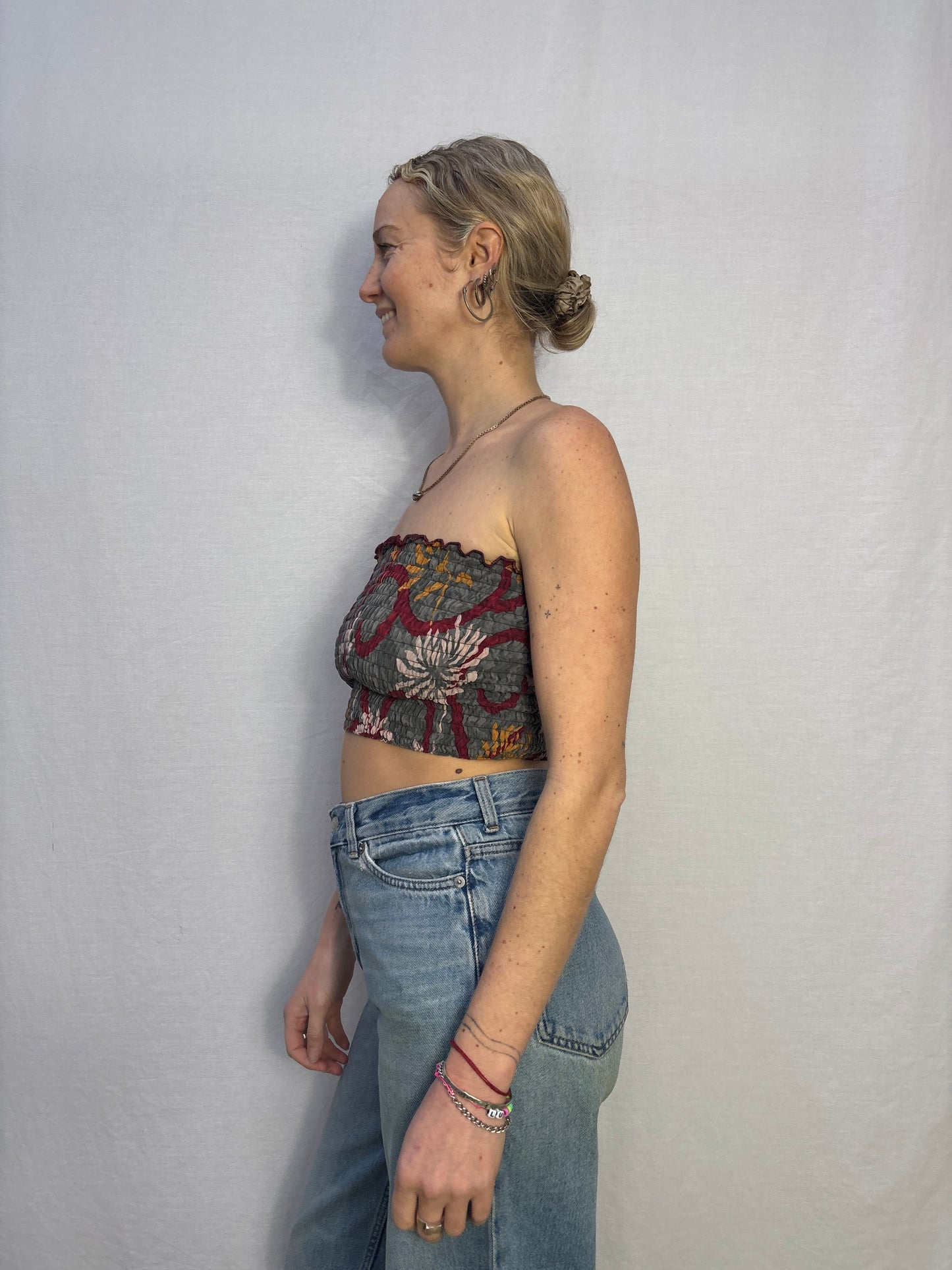 TUBE TOP | Temple