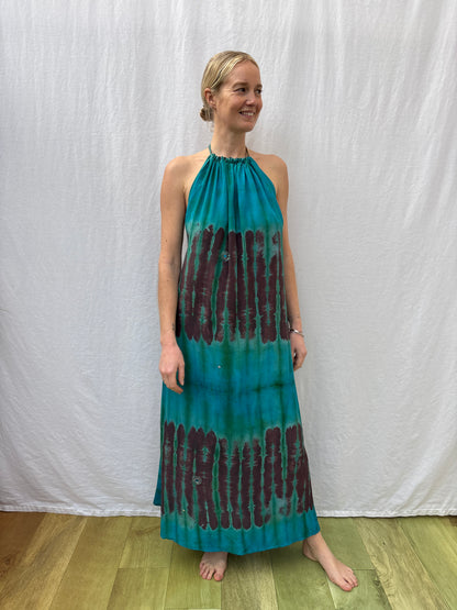 HALTER DRESS | Be bigger