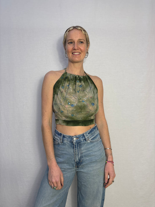 HALTER TOP | Spacious