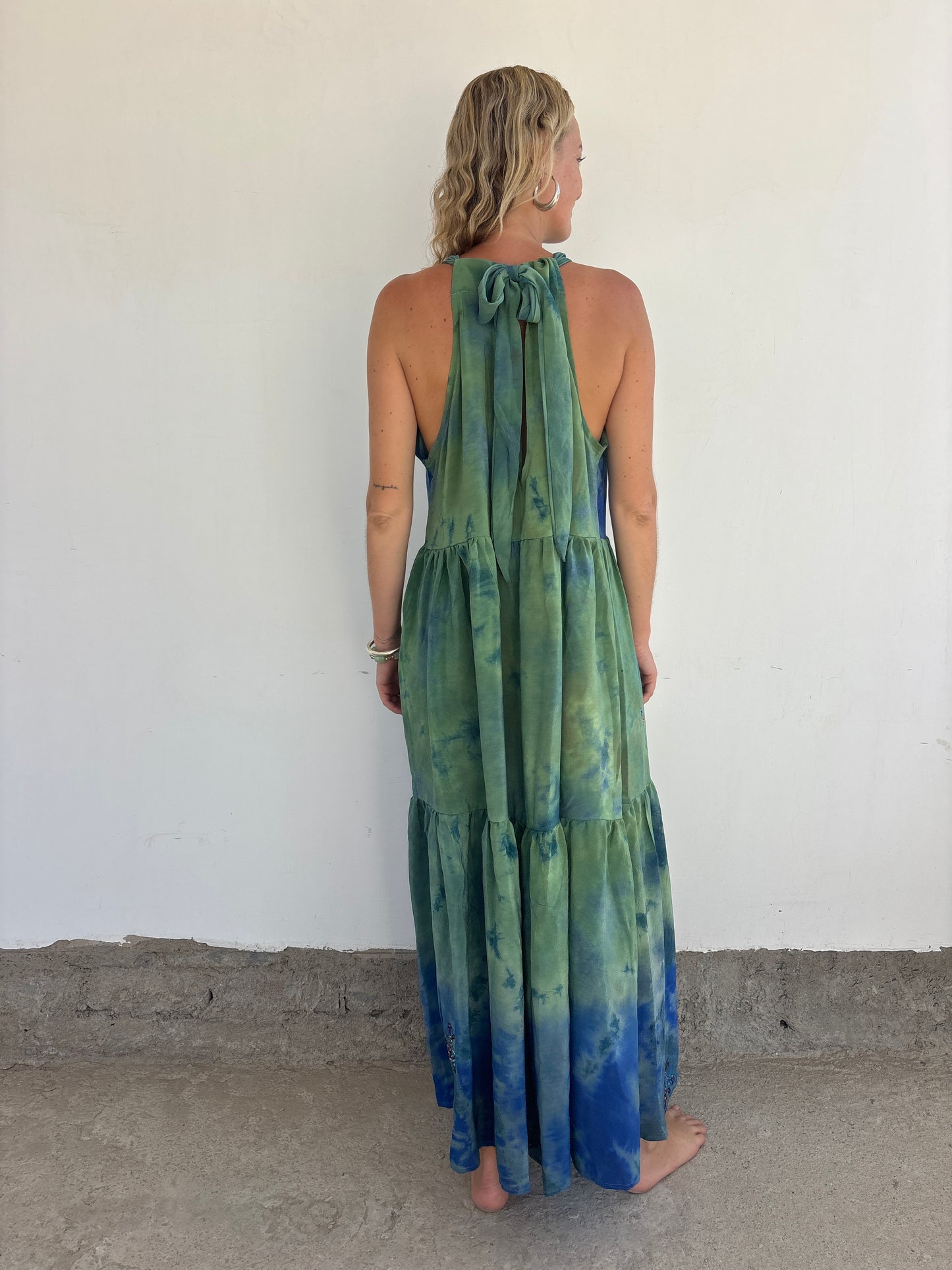 AURA DRESS | She flows