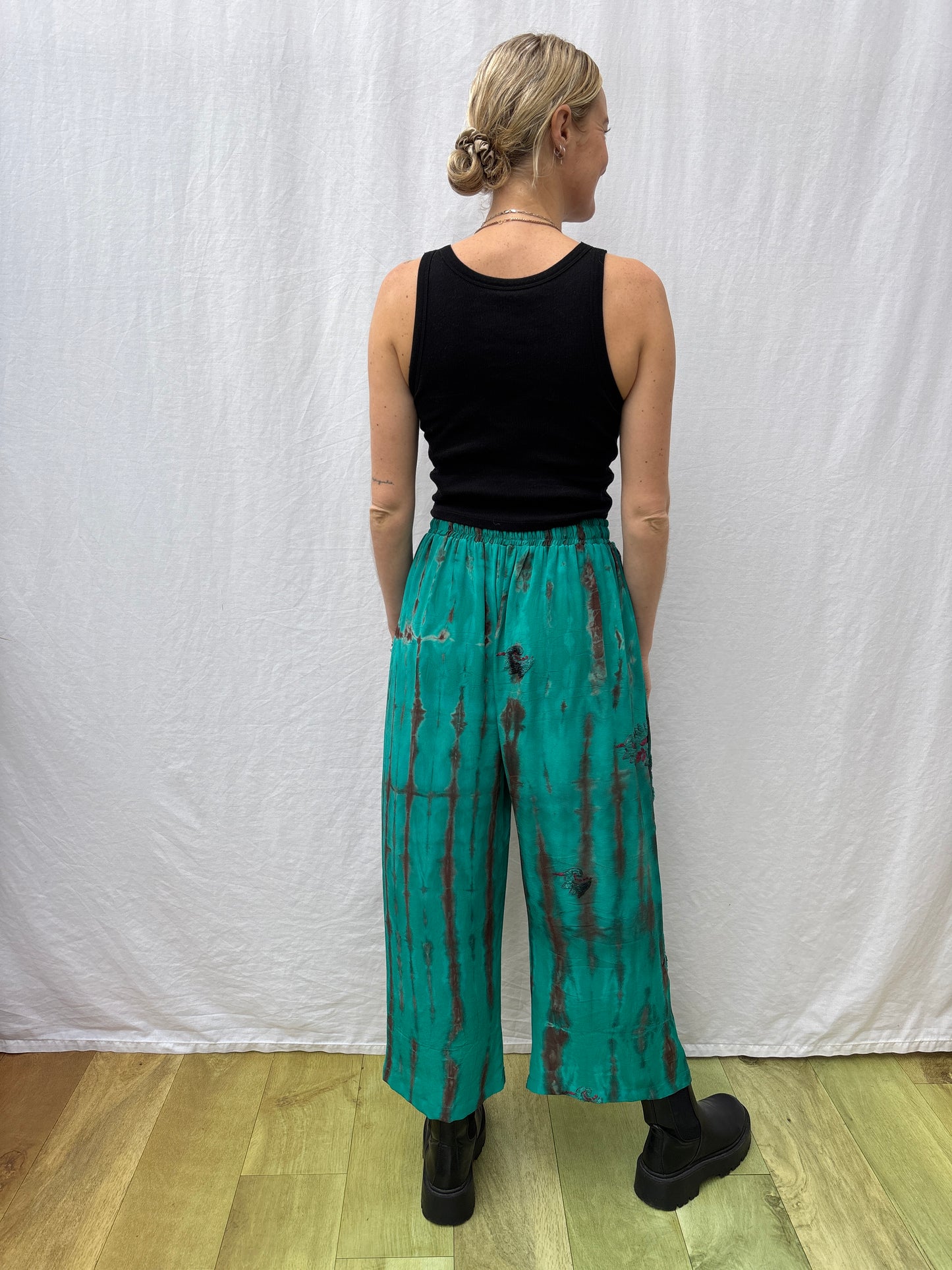 SILK TROUSERS | Short ~ Decisions