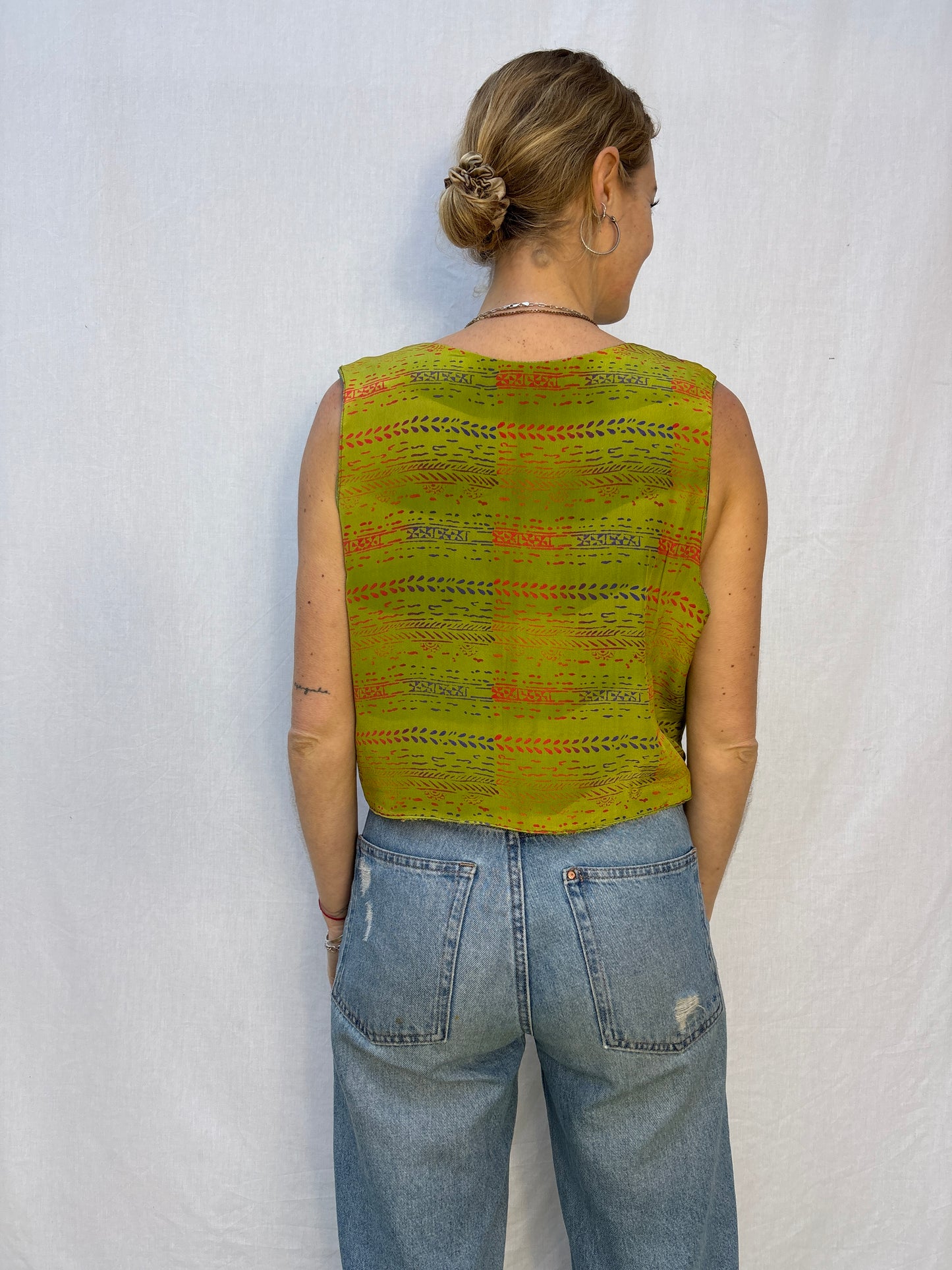 SILK WAISTCOAT | M/L ~ Listening