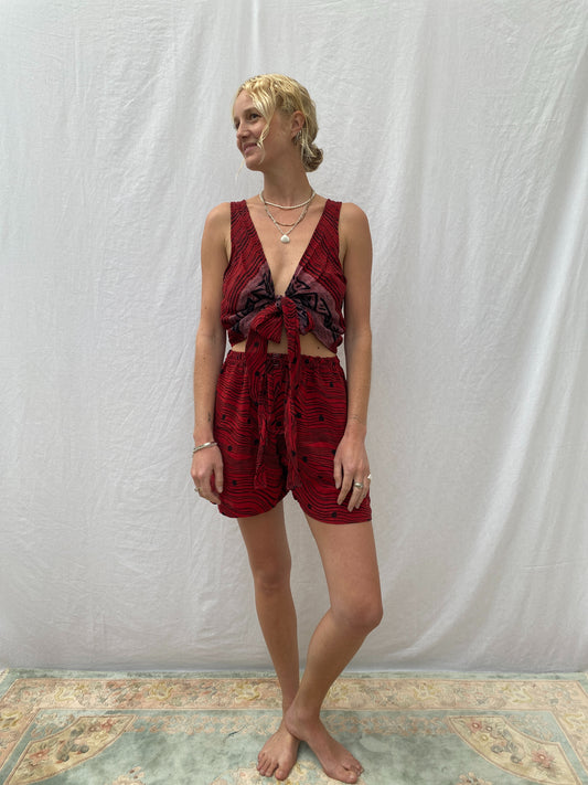 SWON SHORTS | M/L ~ Soundwave