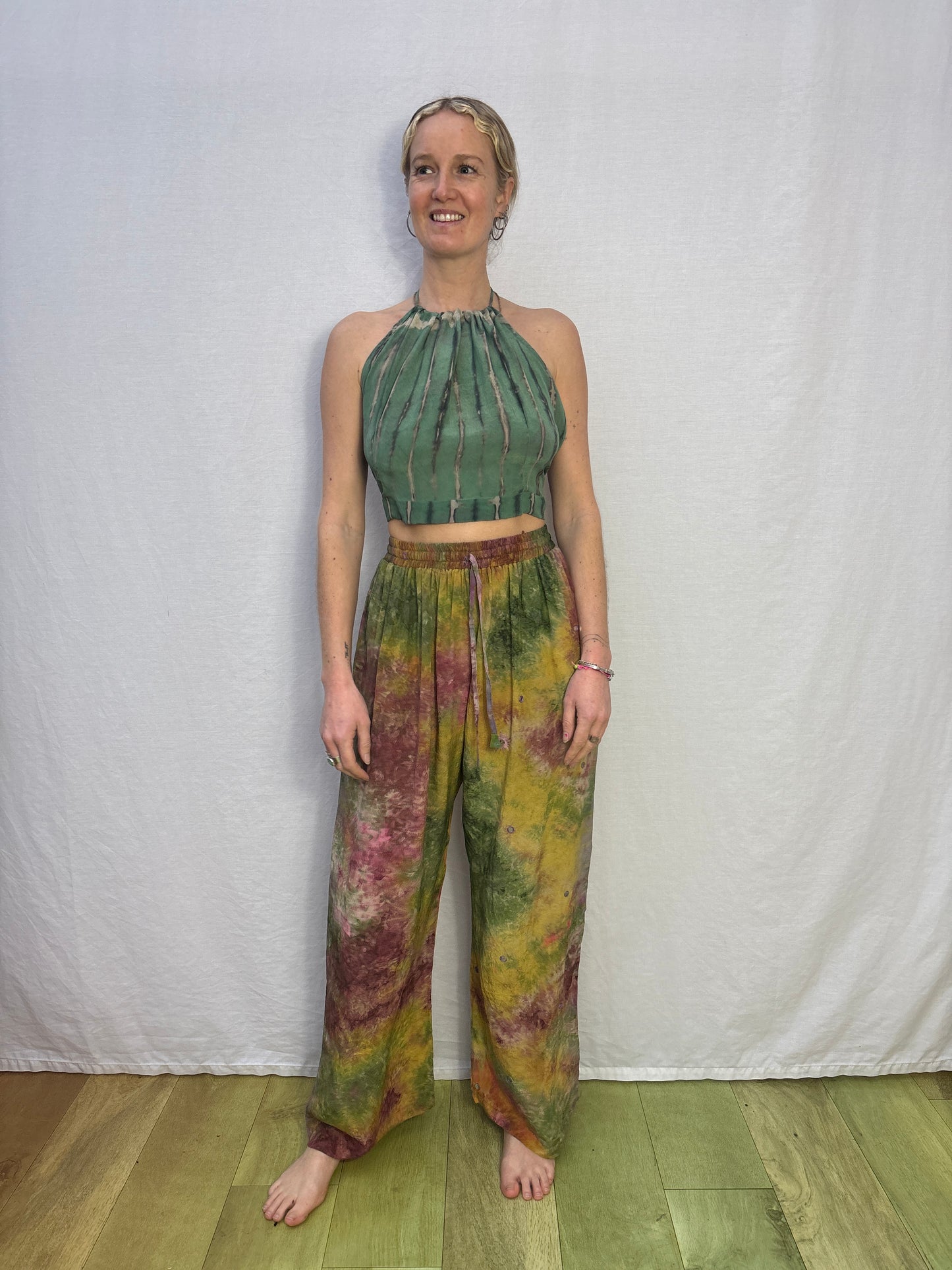 HALTER TOP | Meander