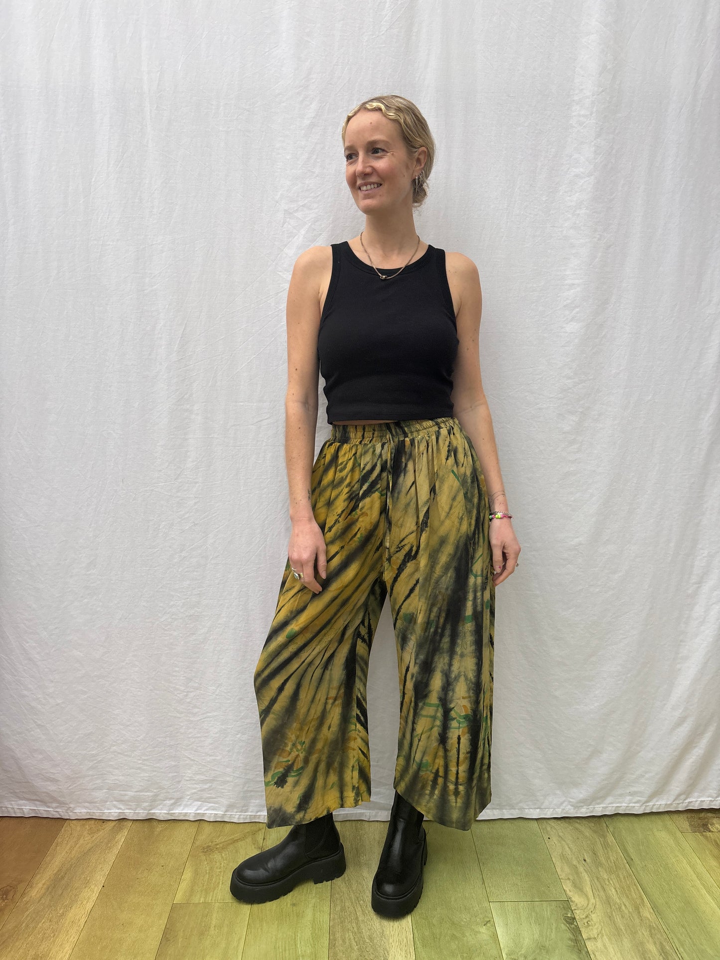 SILK TROUSERS | Short ~ Bless you