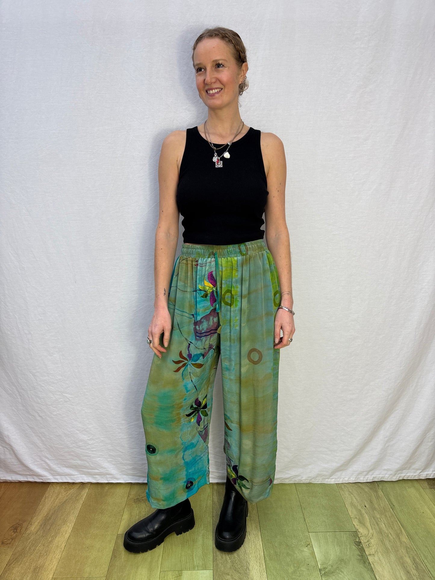 SILK TROUSERS | Short ~ Divine