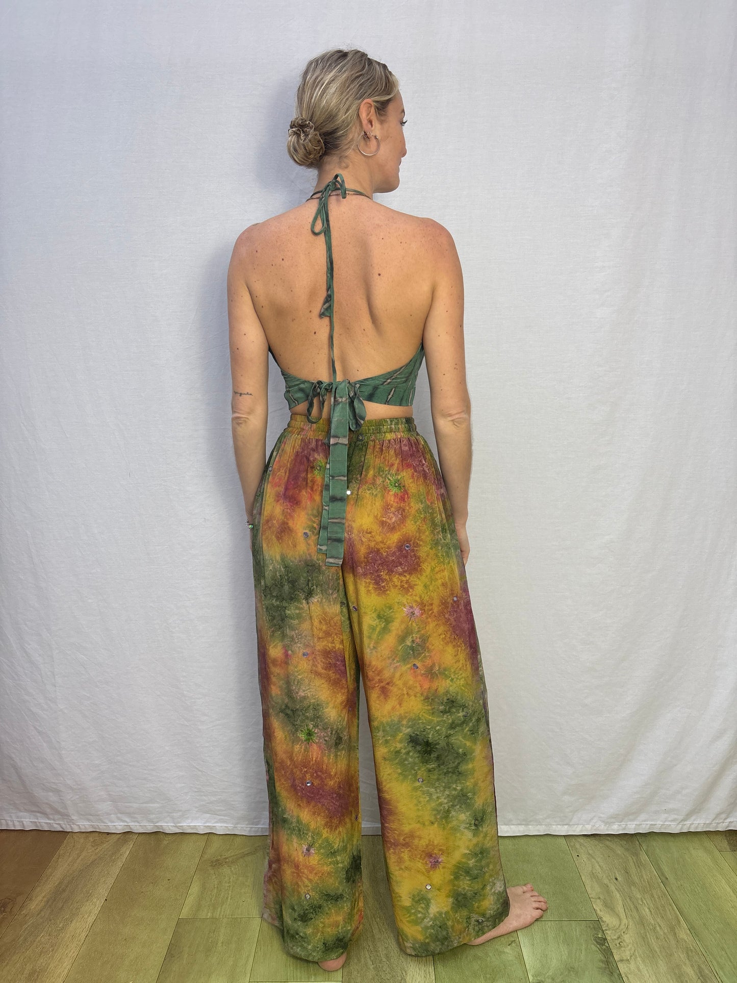 HALTER TOP | Meander