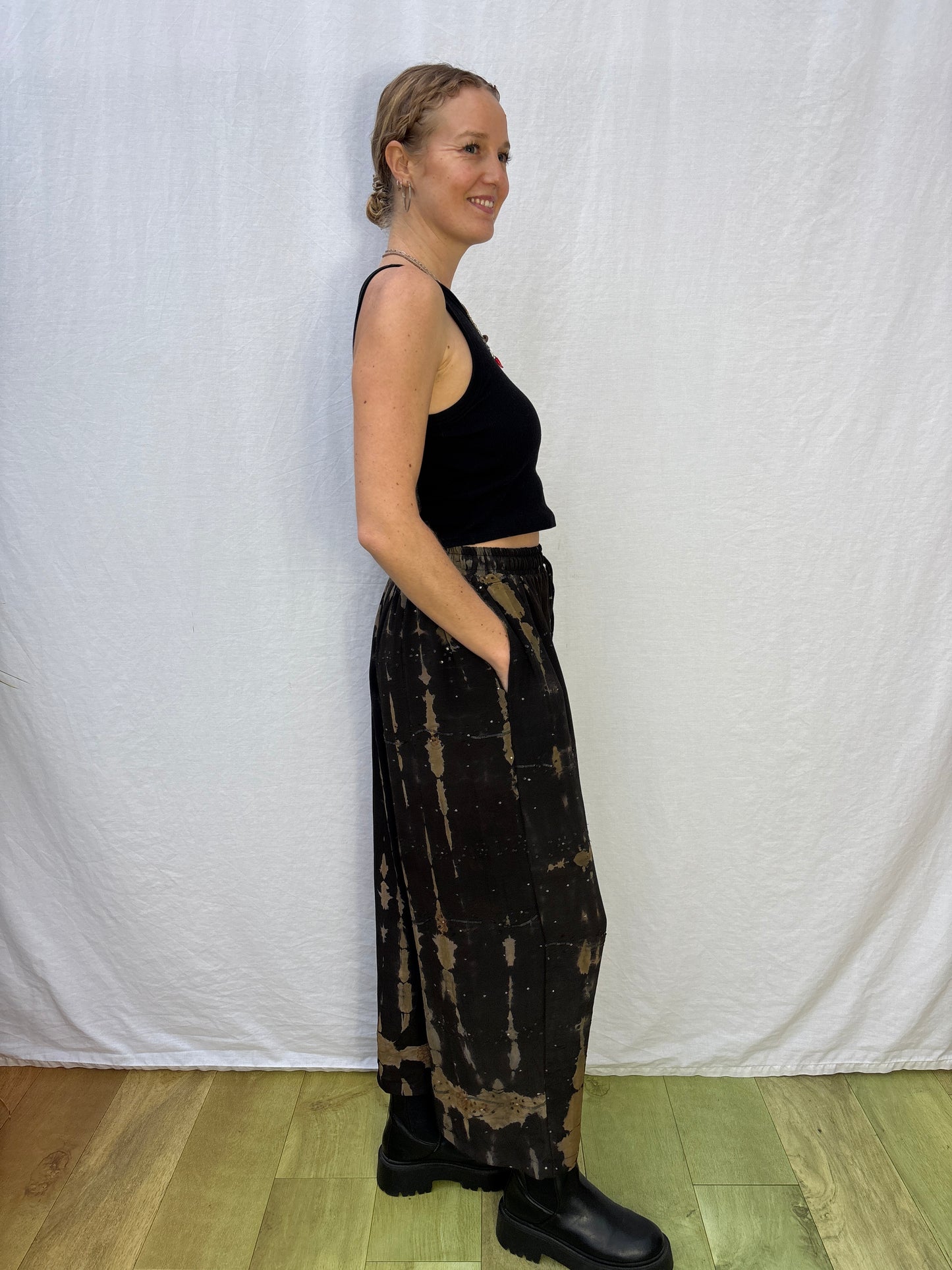 SILK TROUSERS | Short ~ Raven