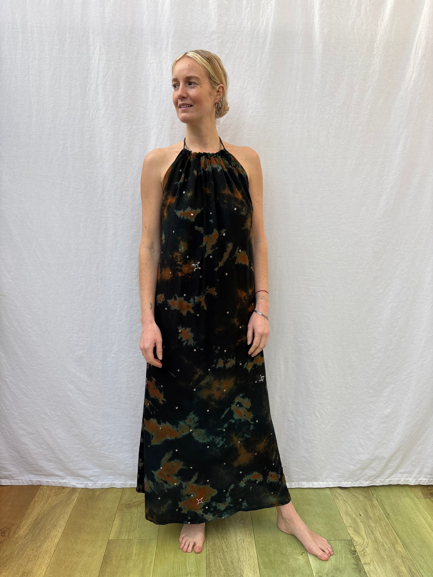 HALTER DRESS | Find it