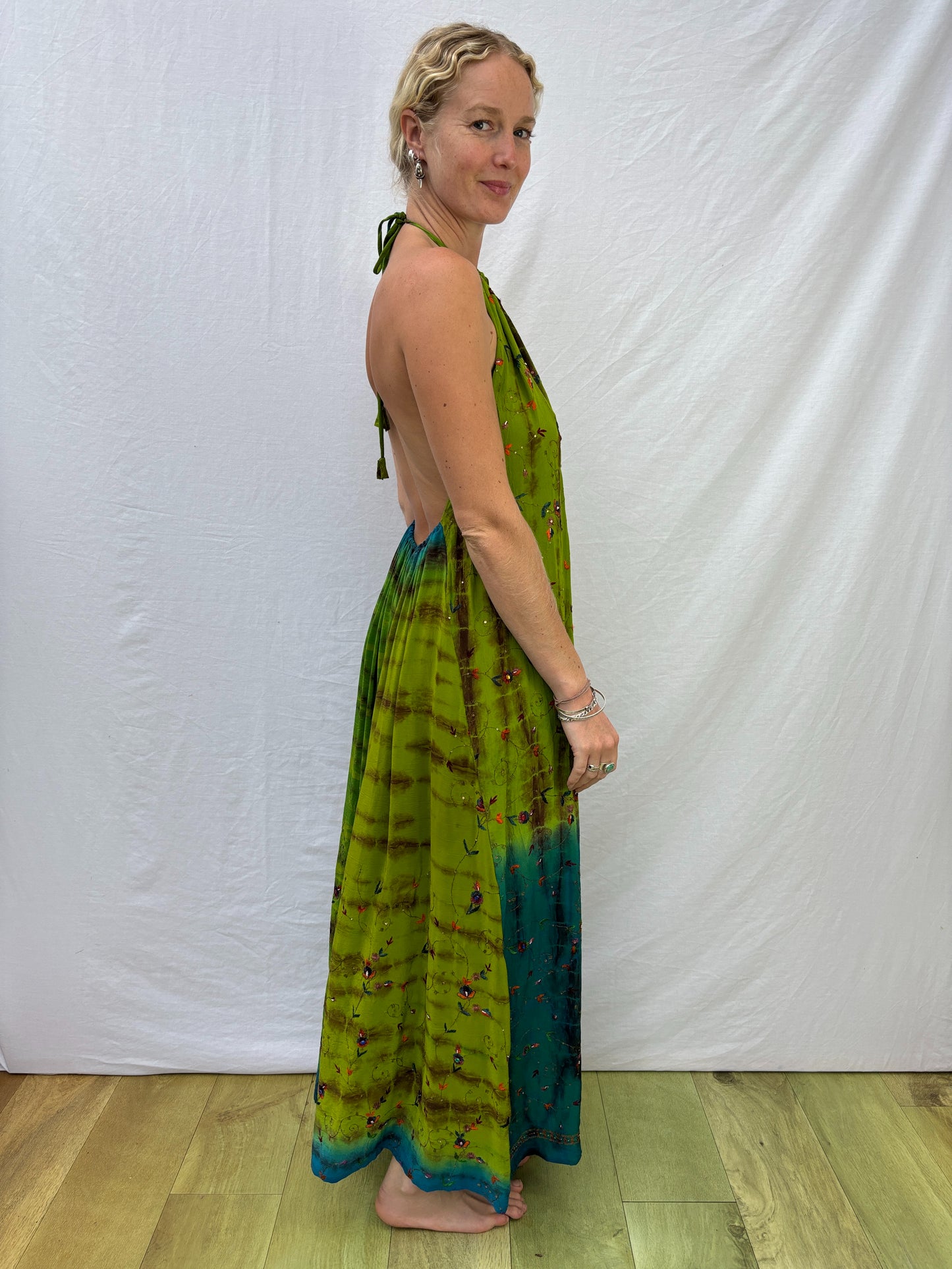 HALTER DRESS | Juicy