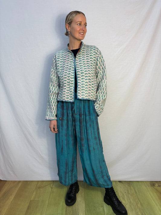 REVERSIBLE KANTHA CROP JACKET | Happy Days