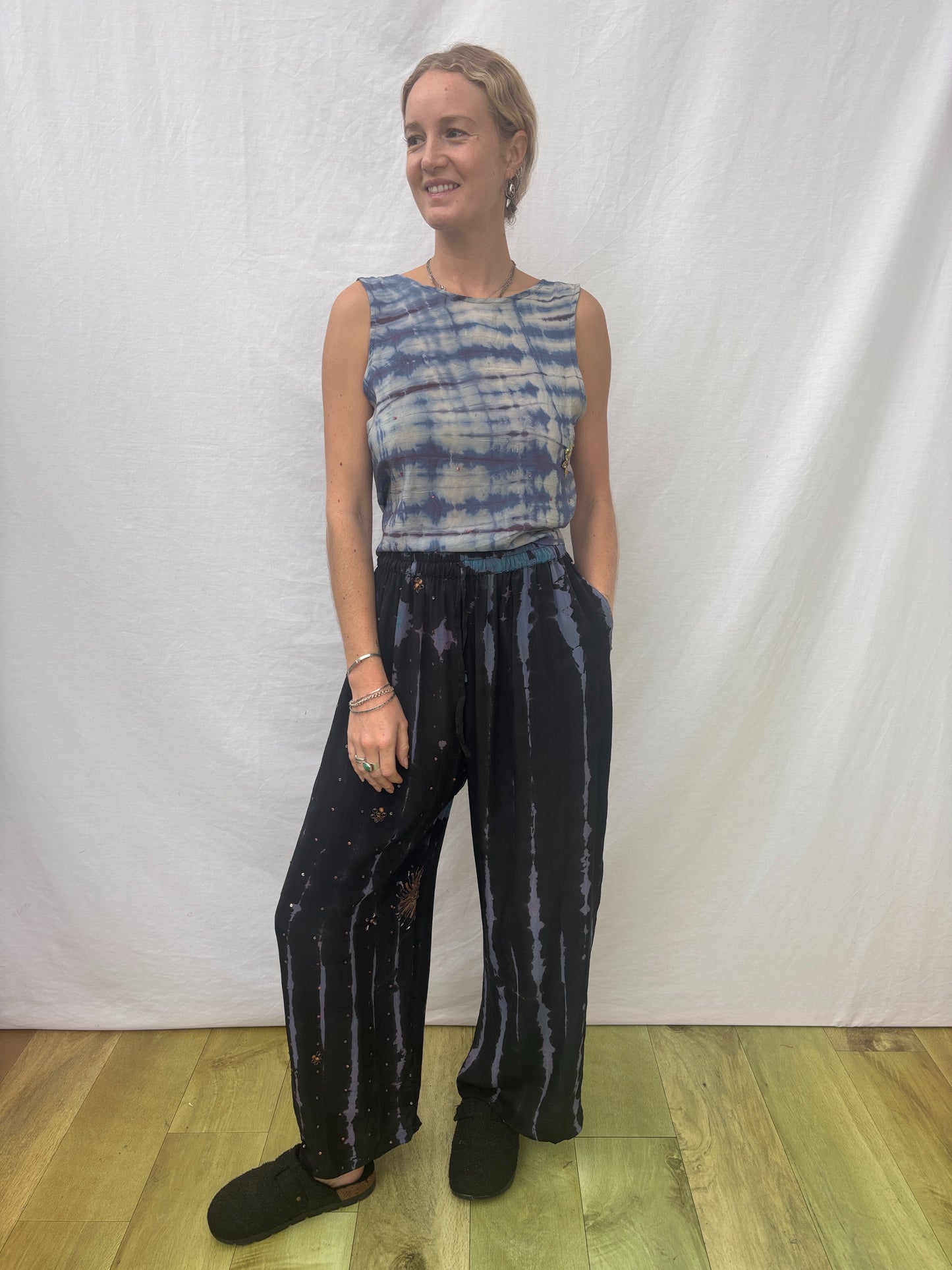 MULTI TIE TOP |  Softly