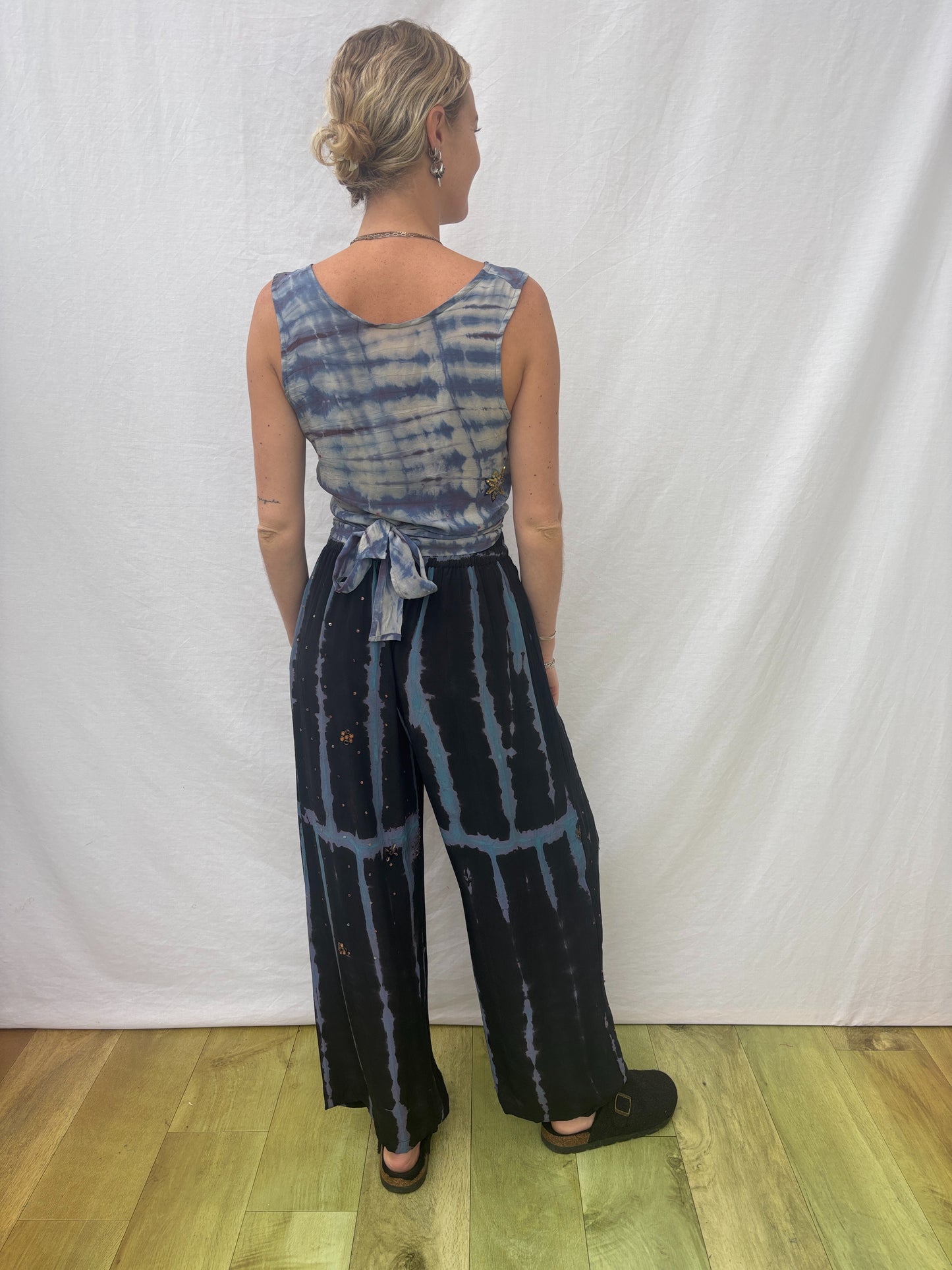 MULTI TIE TOP |  Softly