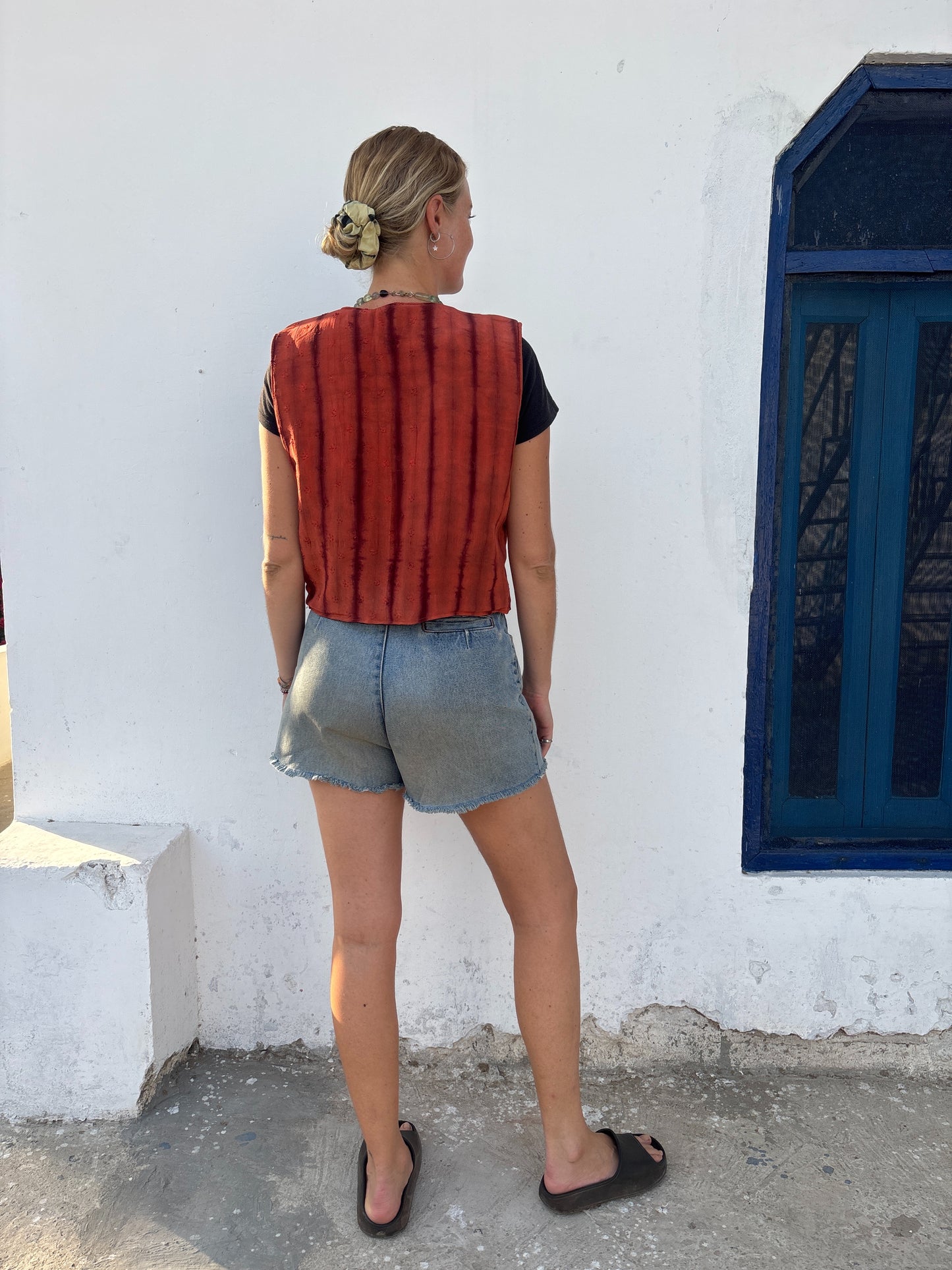 Silk Gilet | Rouge