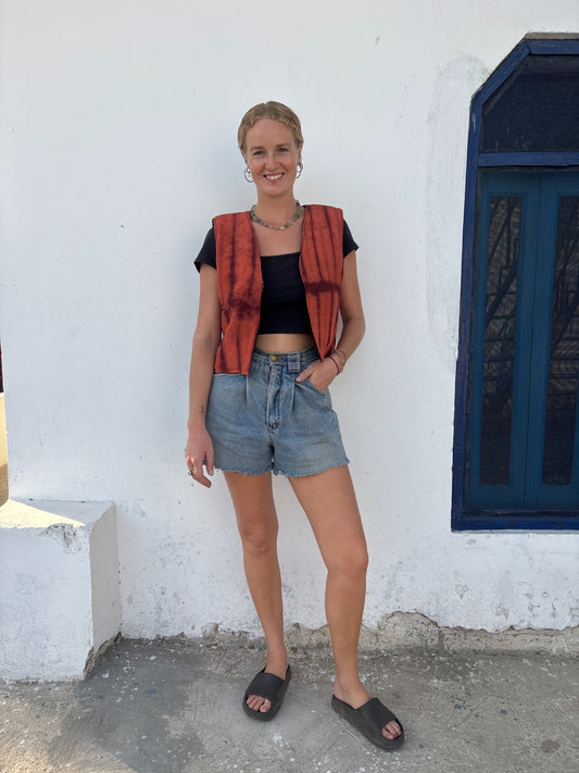 Silk Gilet | Rouge