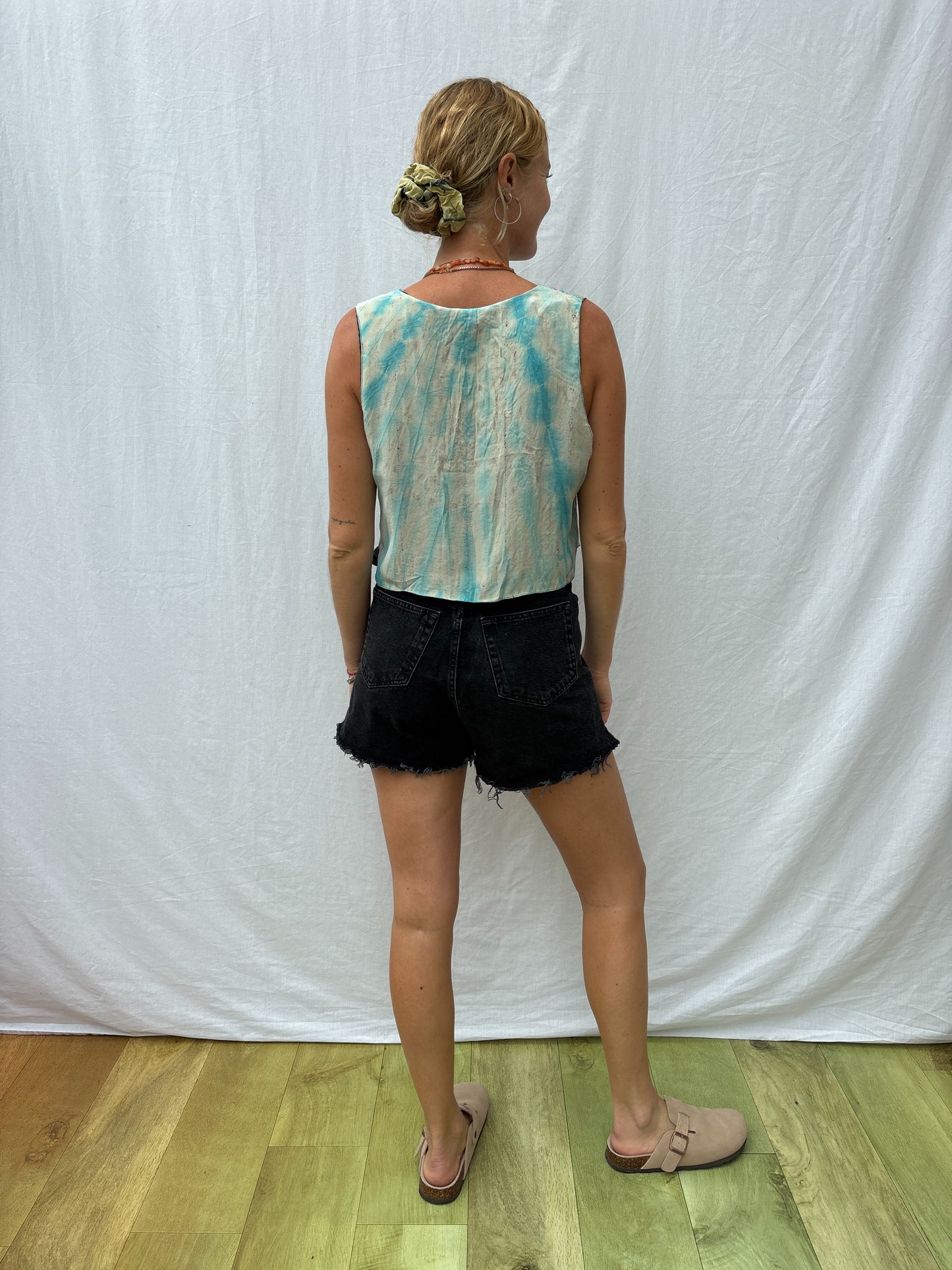 SILK WAISTCOAT | S/M ~ Arrive