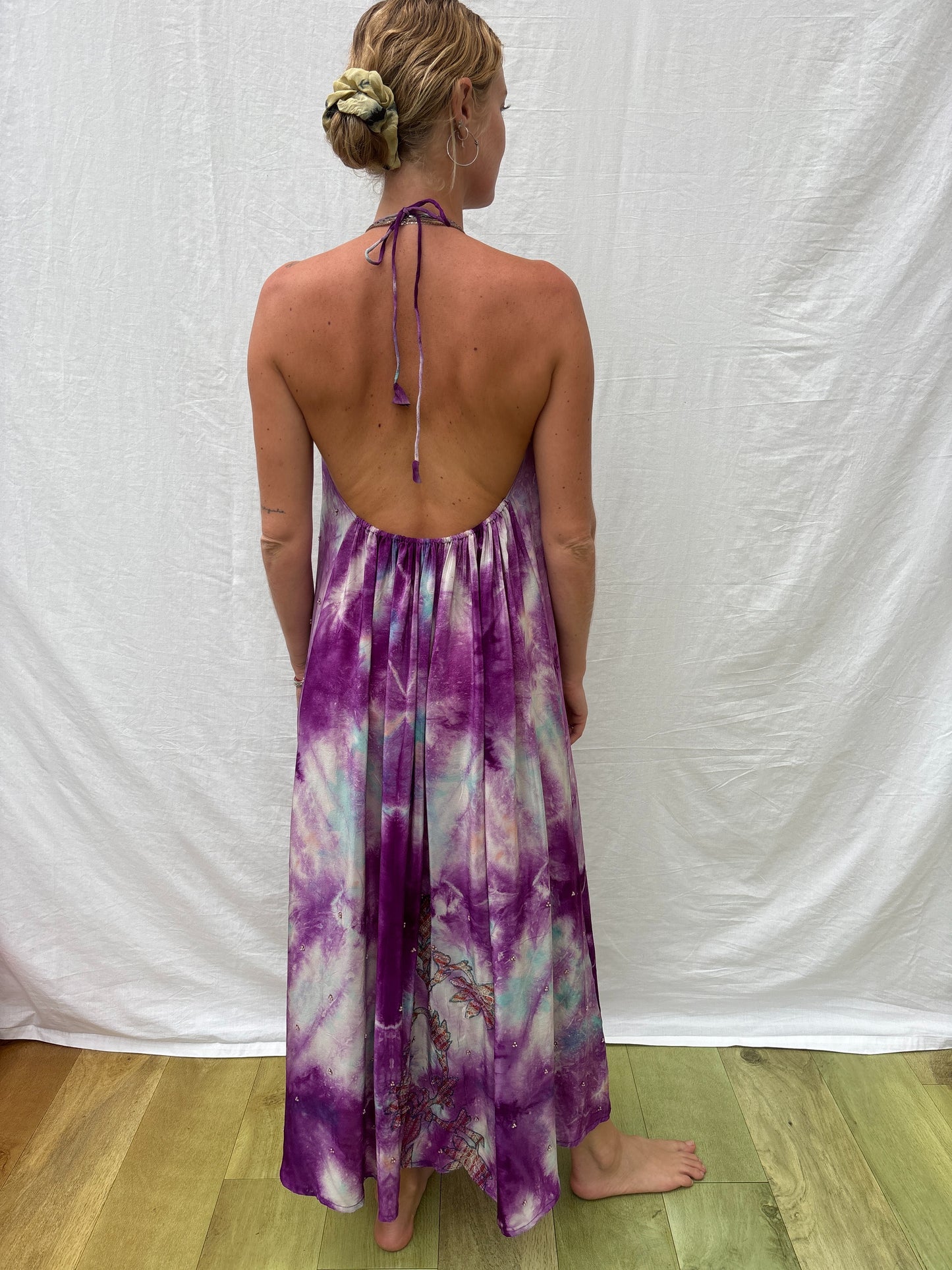 HALTER DRESS | Attract