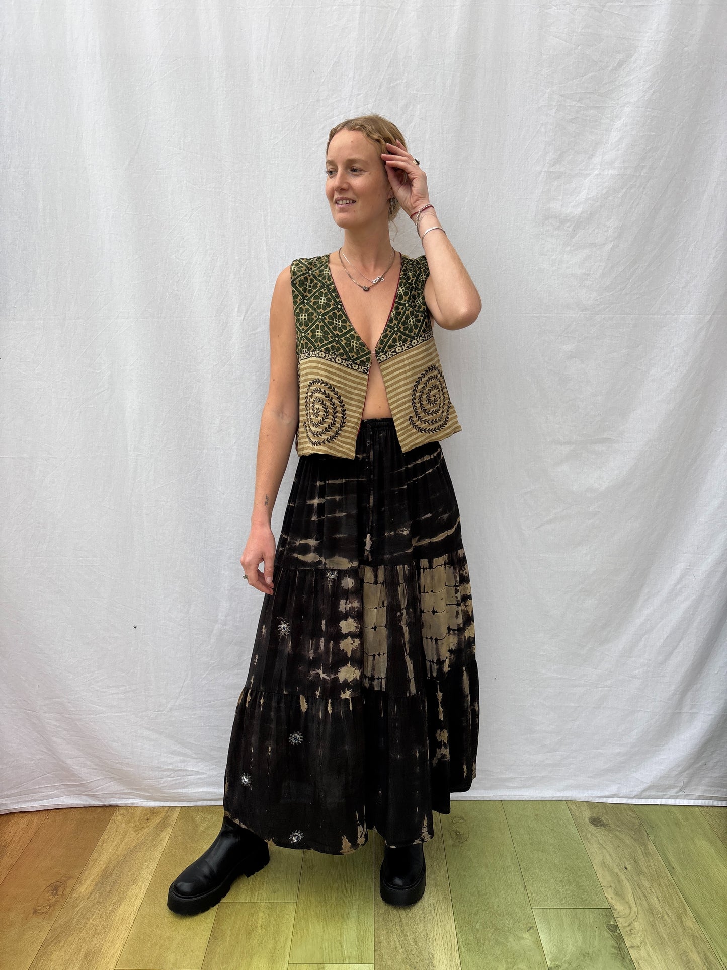 SILK WAISTCOAT | M/L ~ Giving