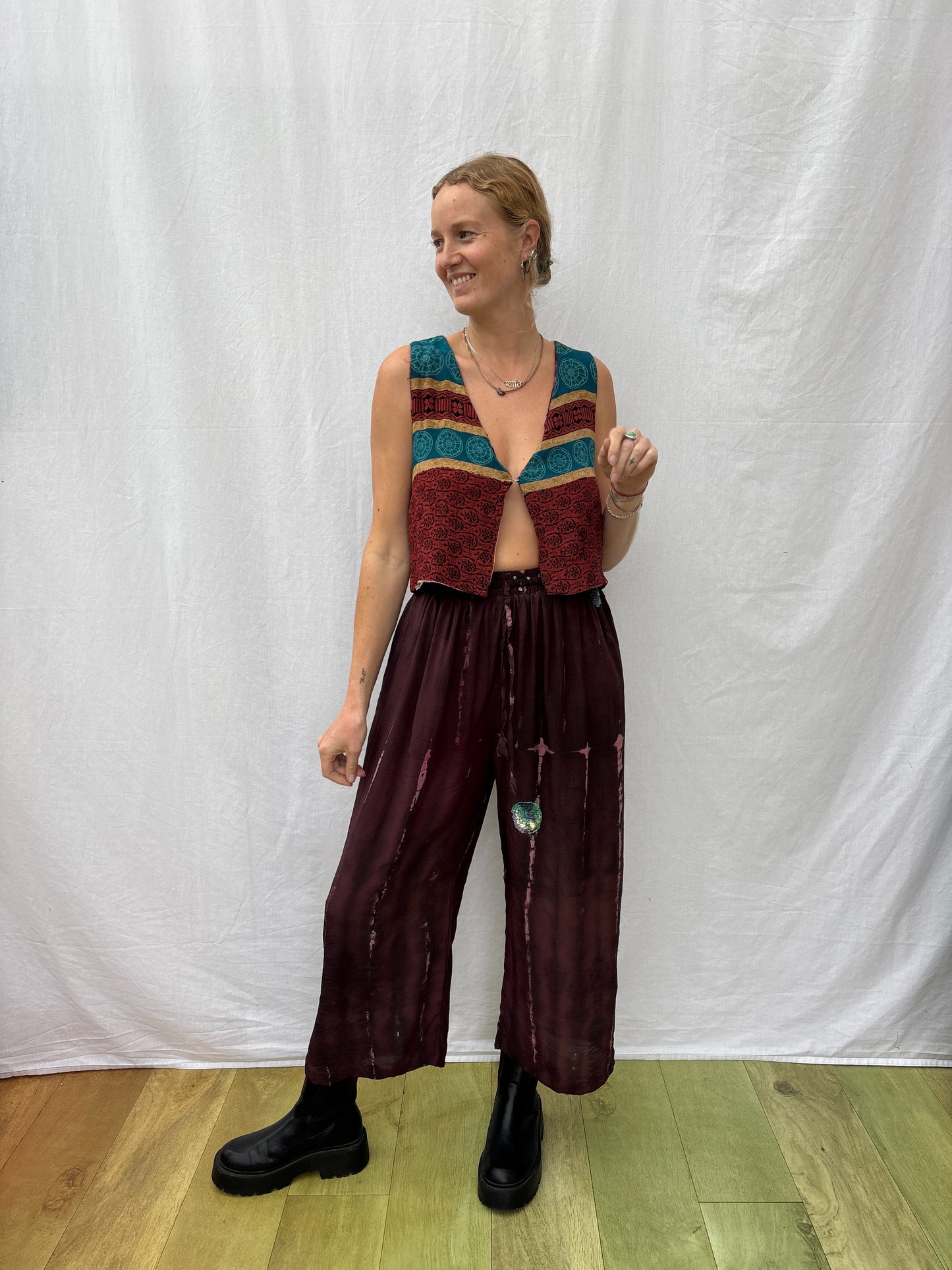 SILK WAISTCOAT | S/M ~ Pearl