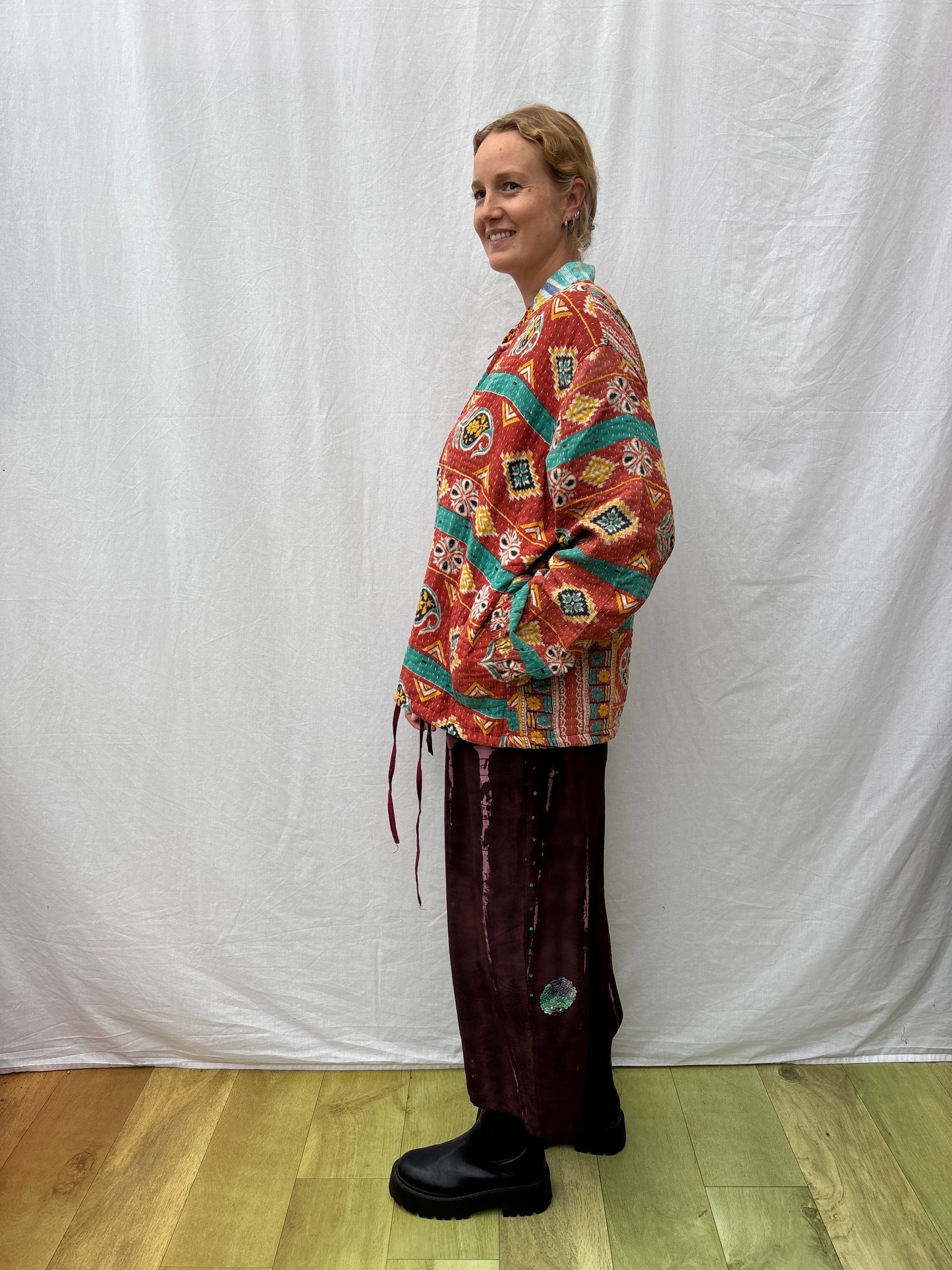 KANTHA ZIP BOMBER | Funfare