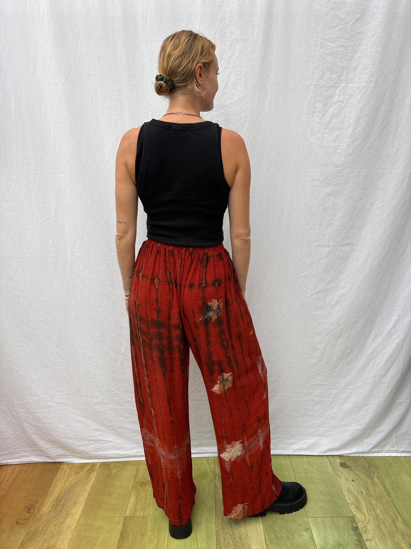 SILK TROUSERS | Long ~ Crisp