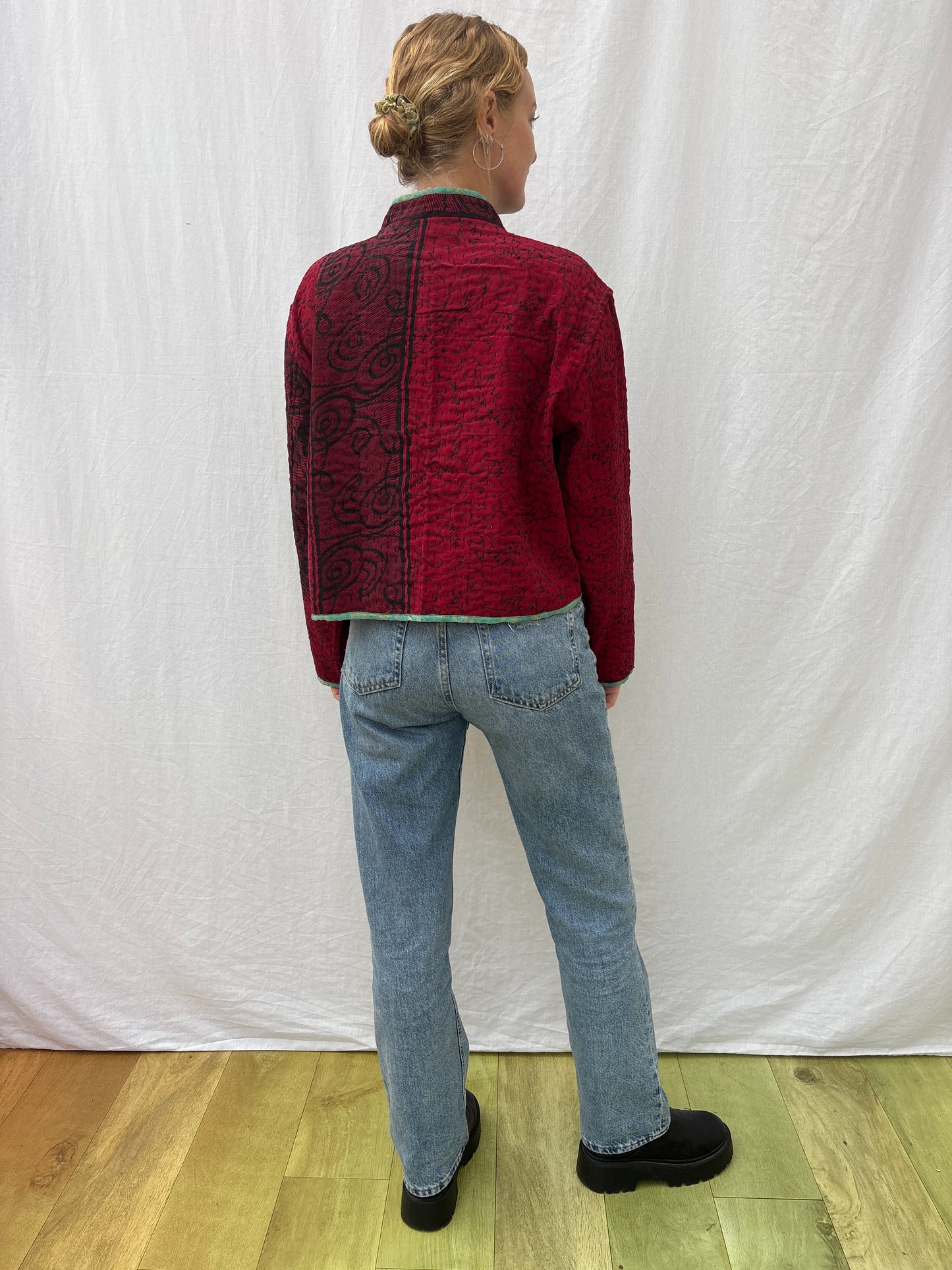 KANTHA CROP JACKET | Stunner